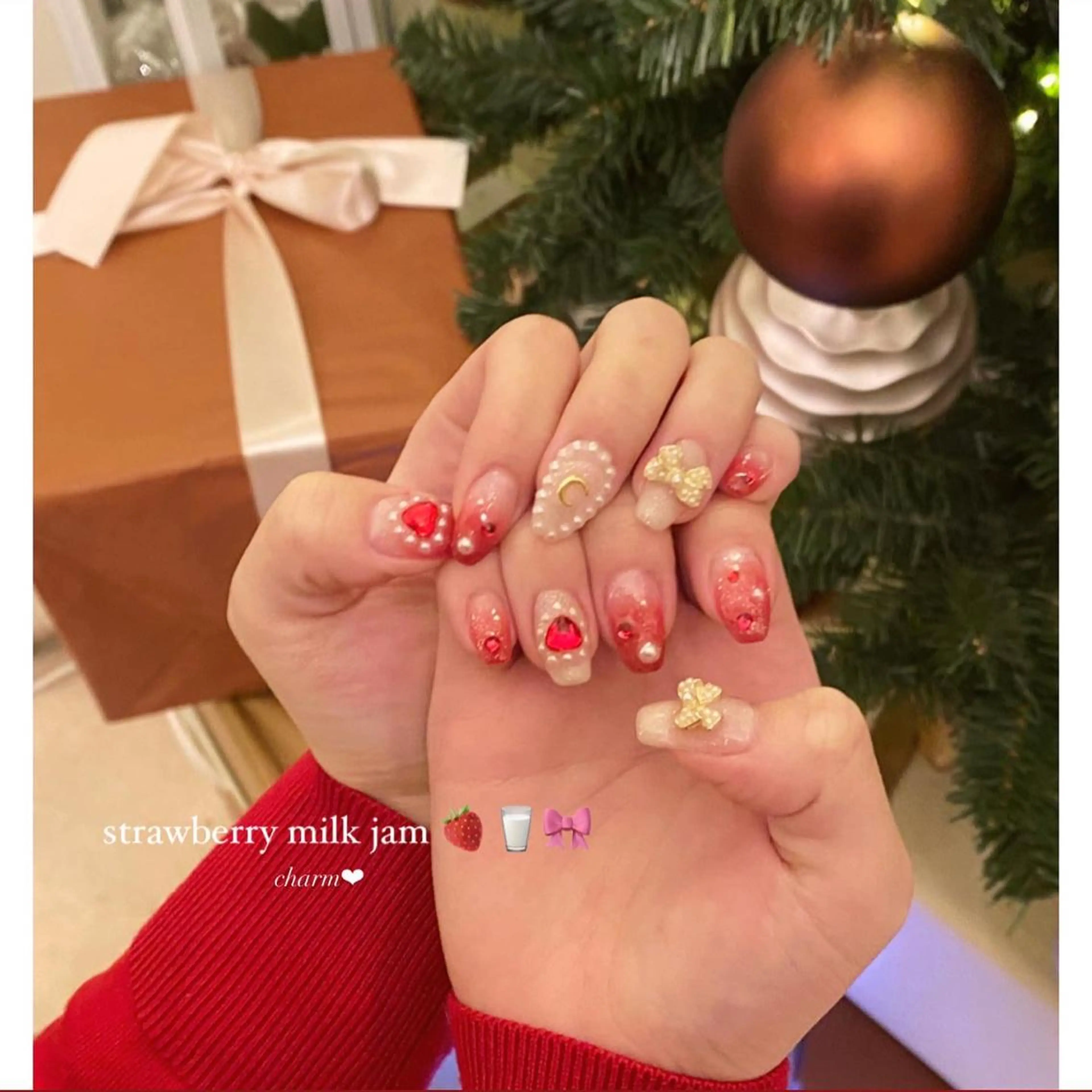ネイル 冬ネイル クリスマス その他(ネイル) nail salon charmのネイルデザイン