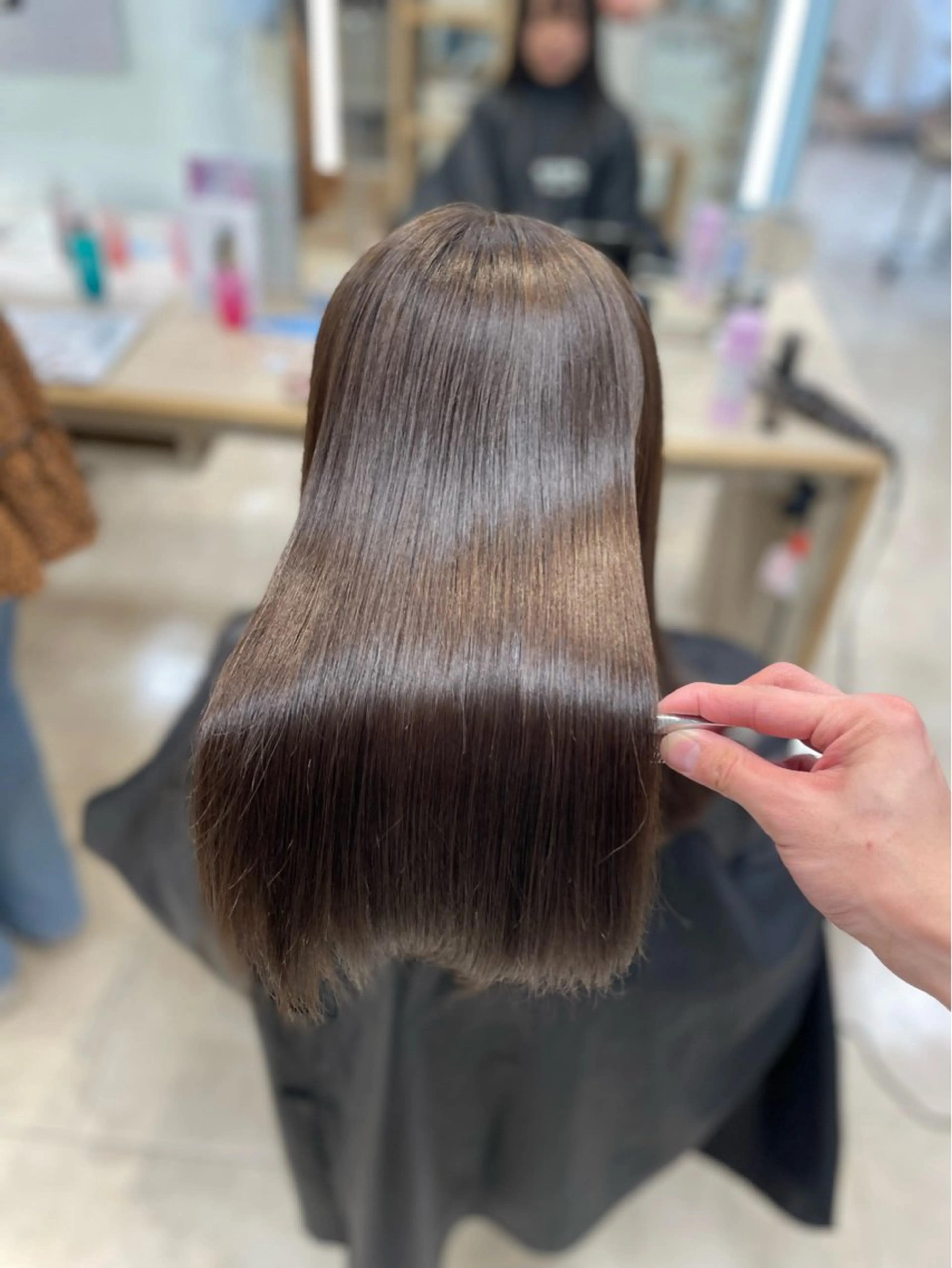 セミロング シャドウパーマ／骨格 矯正カット　トモキのヘアスタイル