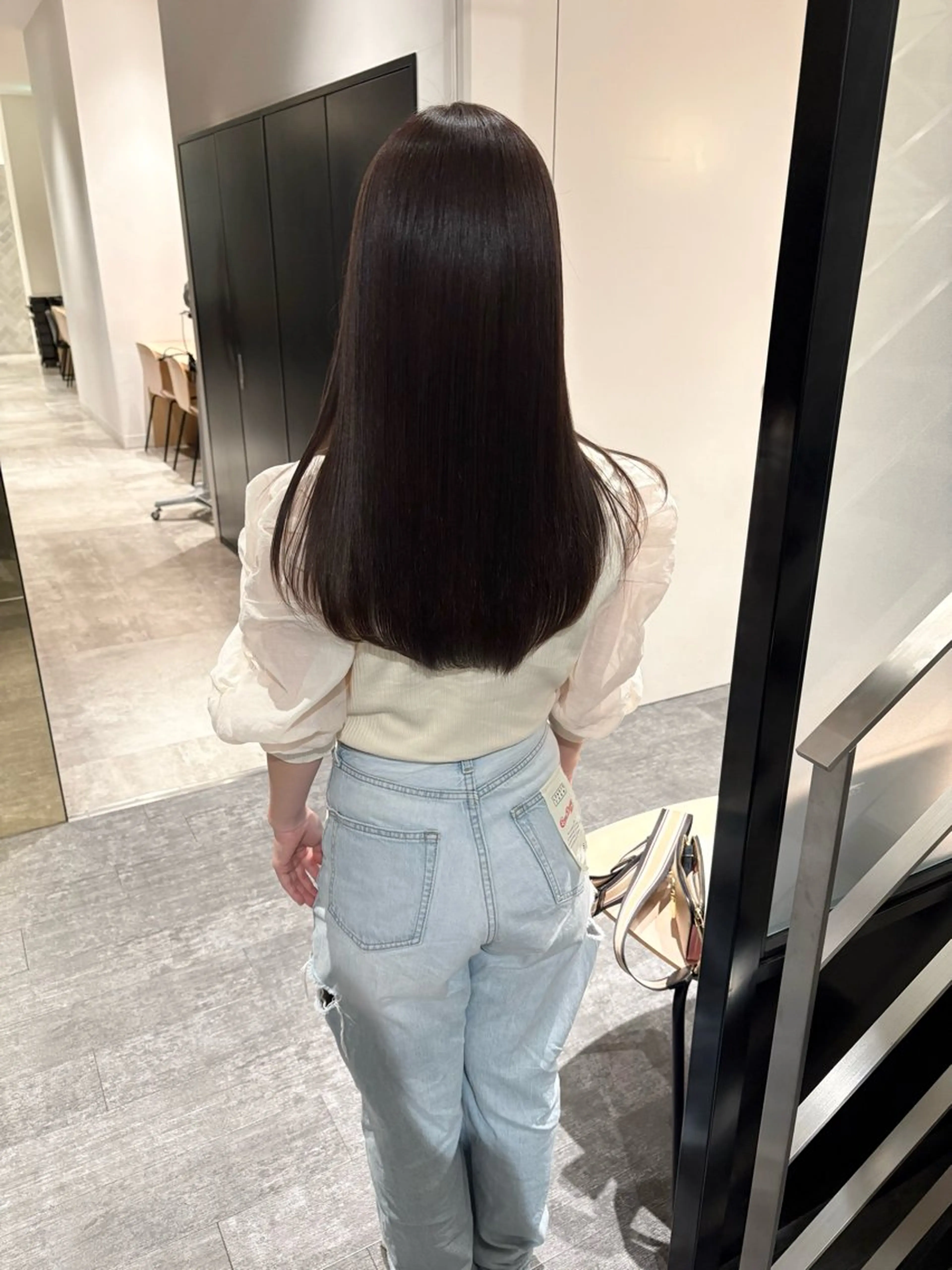 ロング カット ヘアカラー mao ｜ 柔らか艶カラー🫧のヘアスタイル