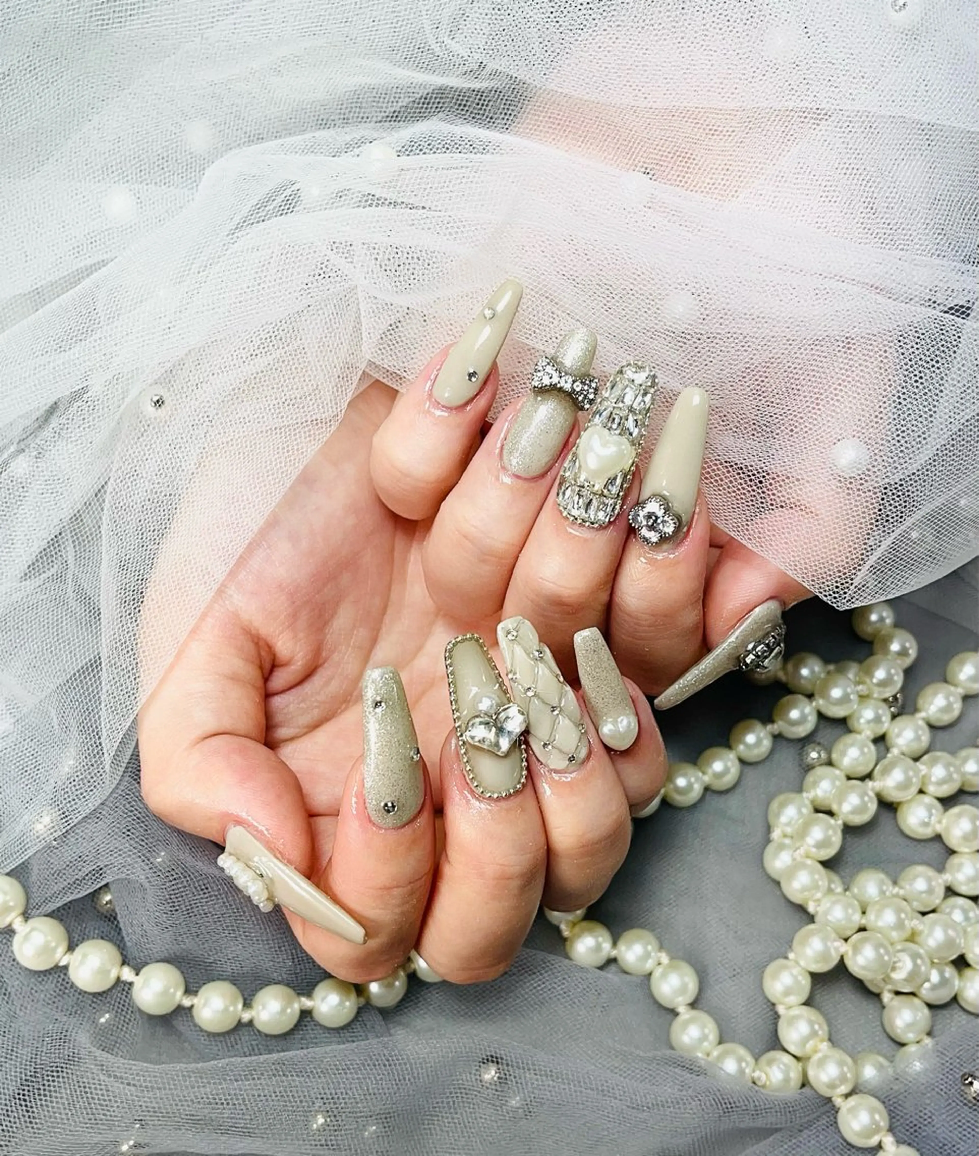 ネイル KiKO 🌻ひまわりサロンのネイルデザイン