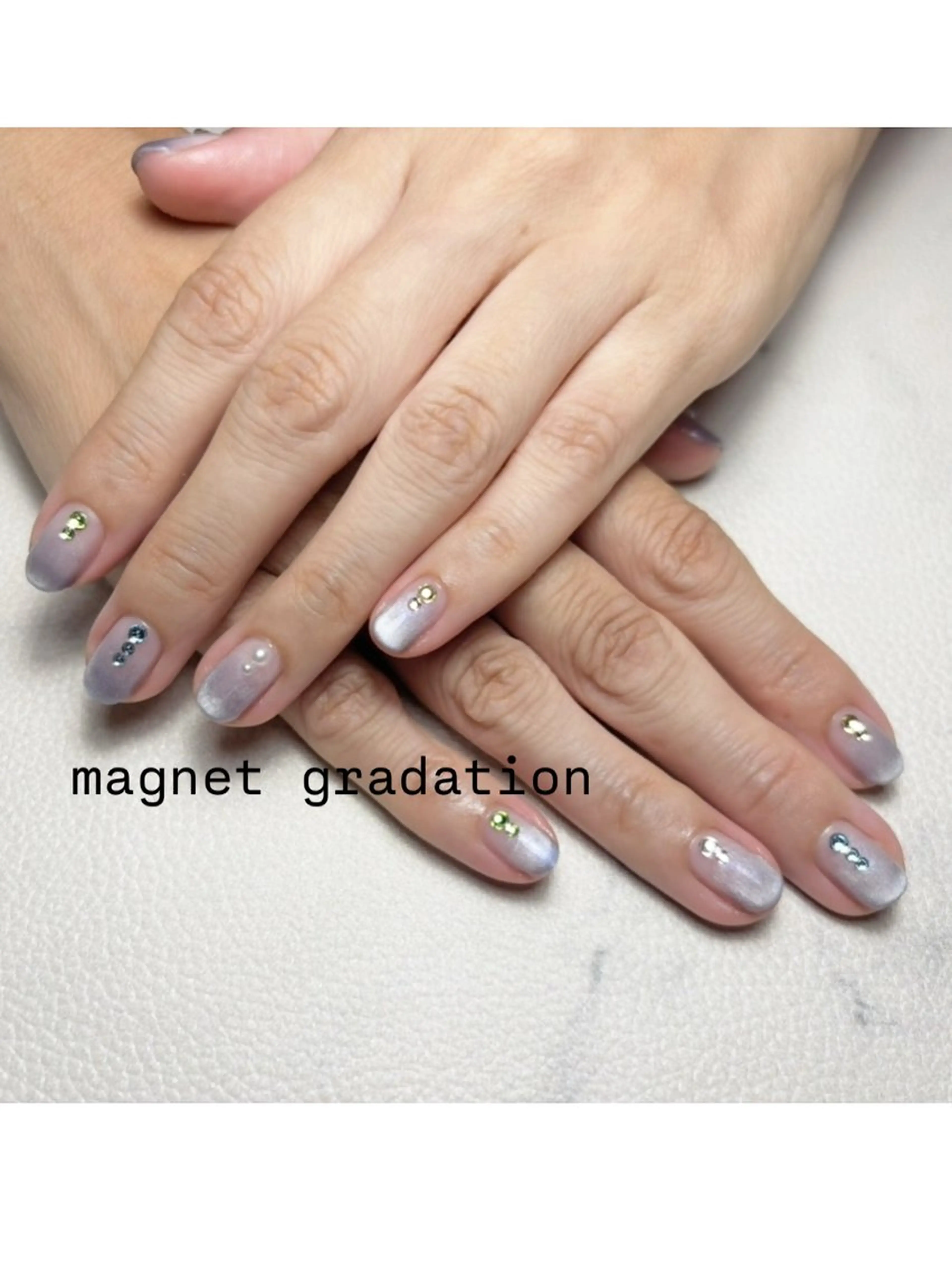 ネイル グラデーション マグネットネイル ストーンネイル BellaLuna 武藤美里のネイルデザイン