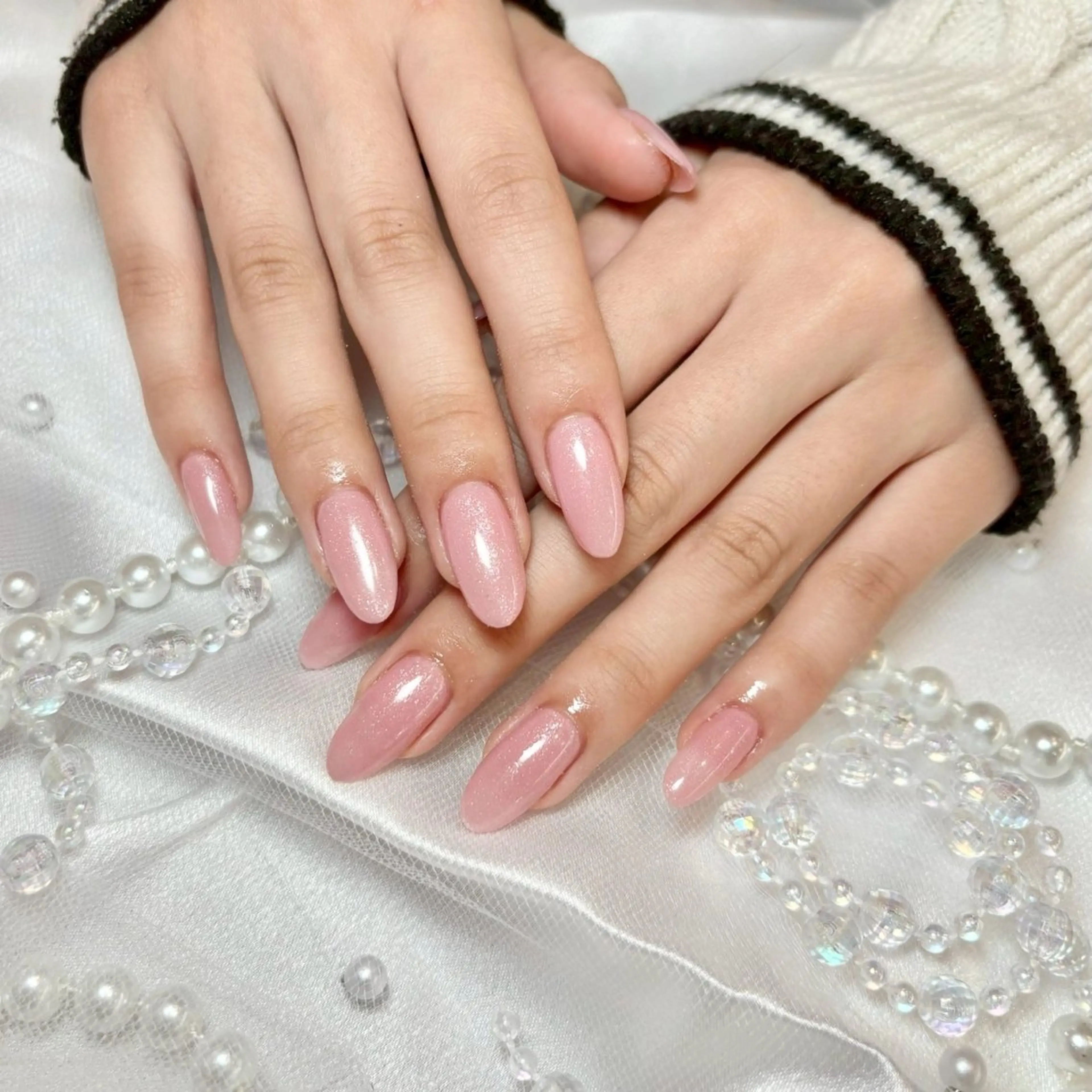 ミディアム ハンドネイル mionail 八木のネイルデザイン