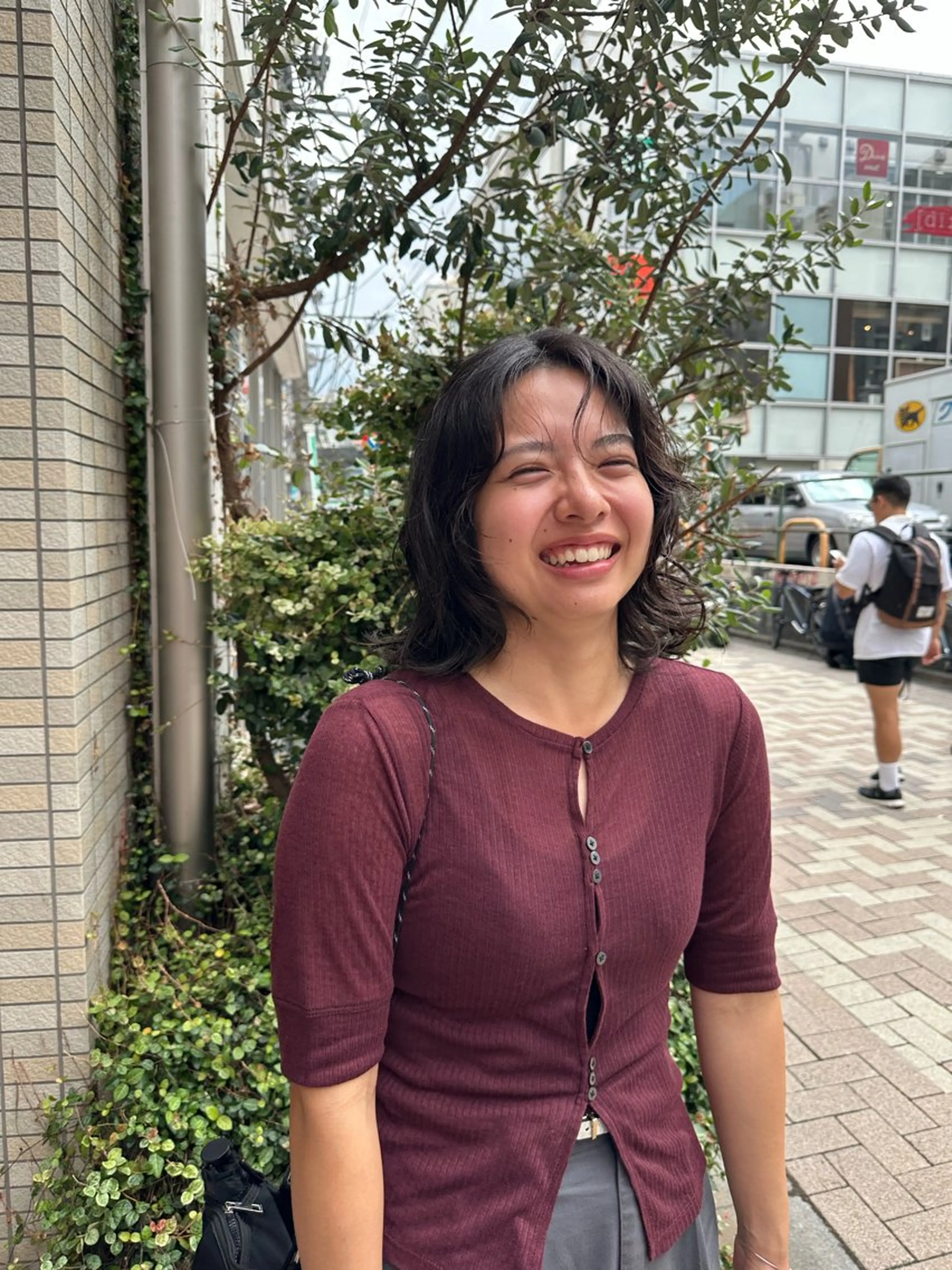 ショート パーマ 伸ばしかけ さとう あやかのヘアスタイル