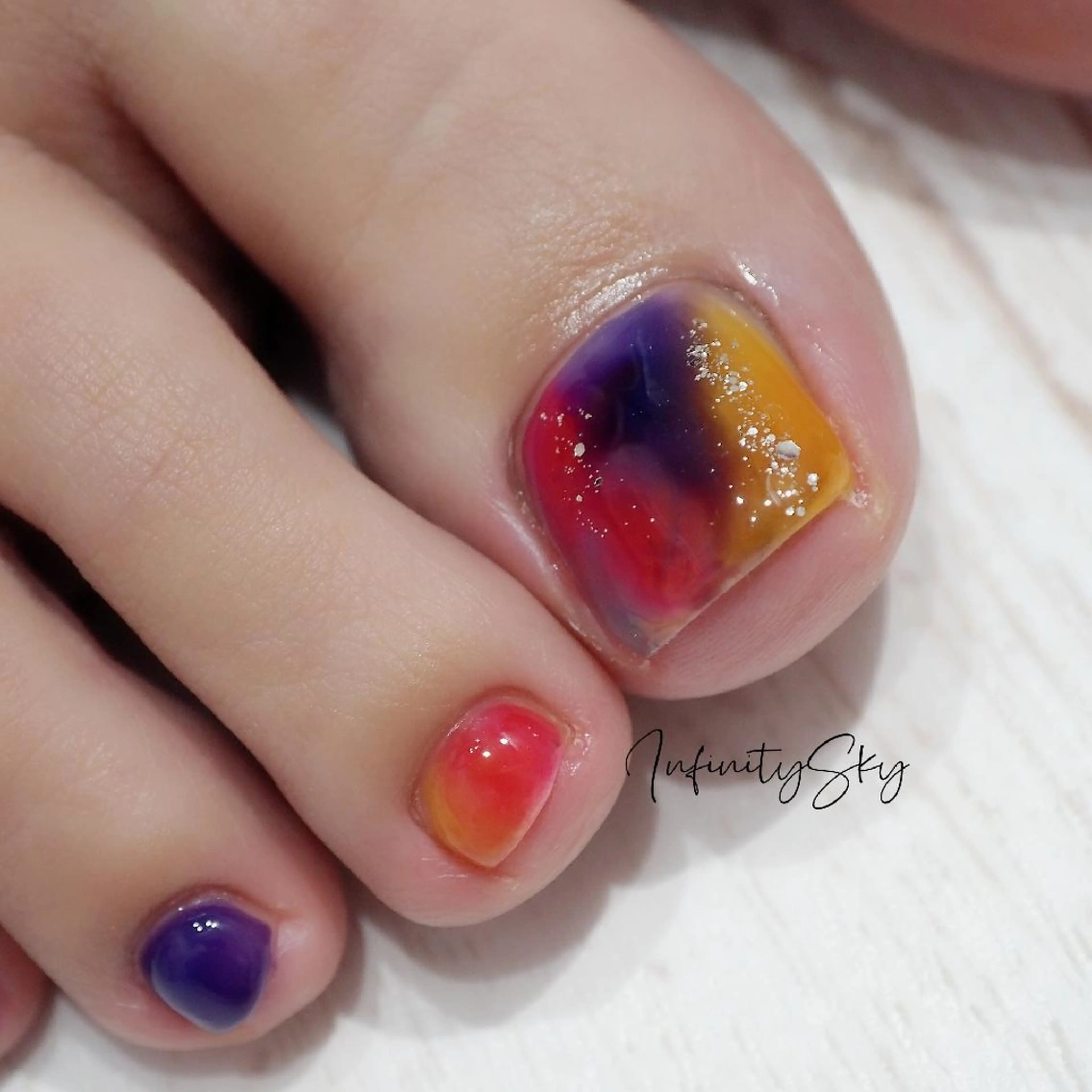 ネイル アートネイル フットネイル ワンカラーネイル フットネイル infinity skyのネイルデザイン