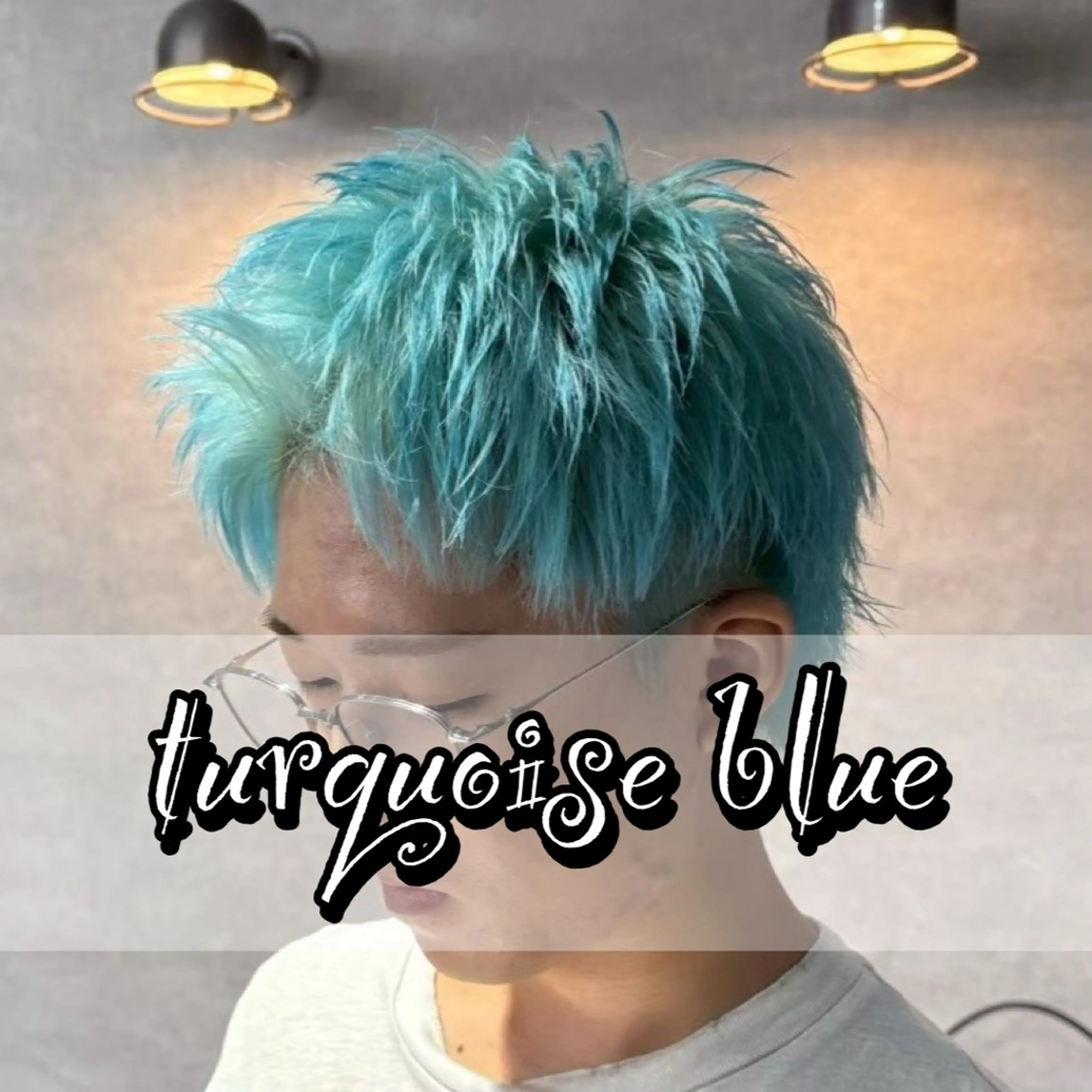 ショート カラー メンズ メンズブリーチ ブリーチ ブルーカラー 🫧透明感カラー🫧 艶髪🫧韓国ヘアのヘアスタイル
