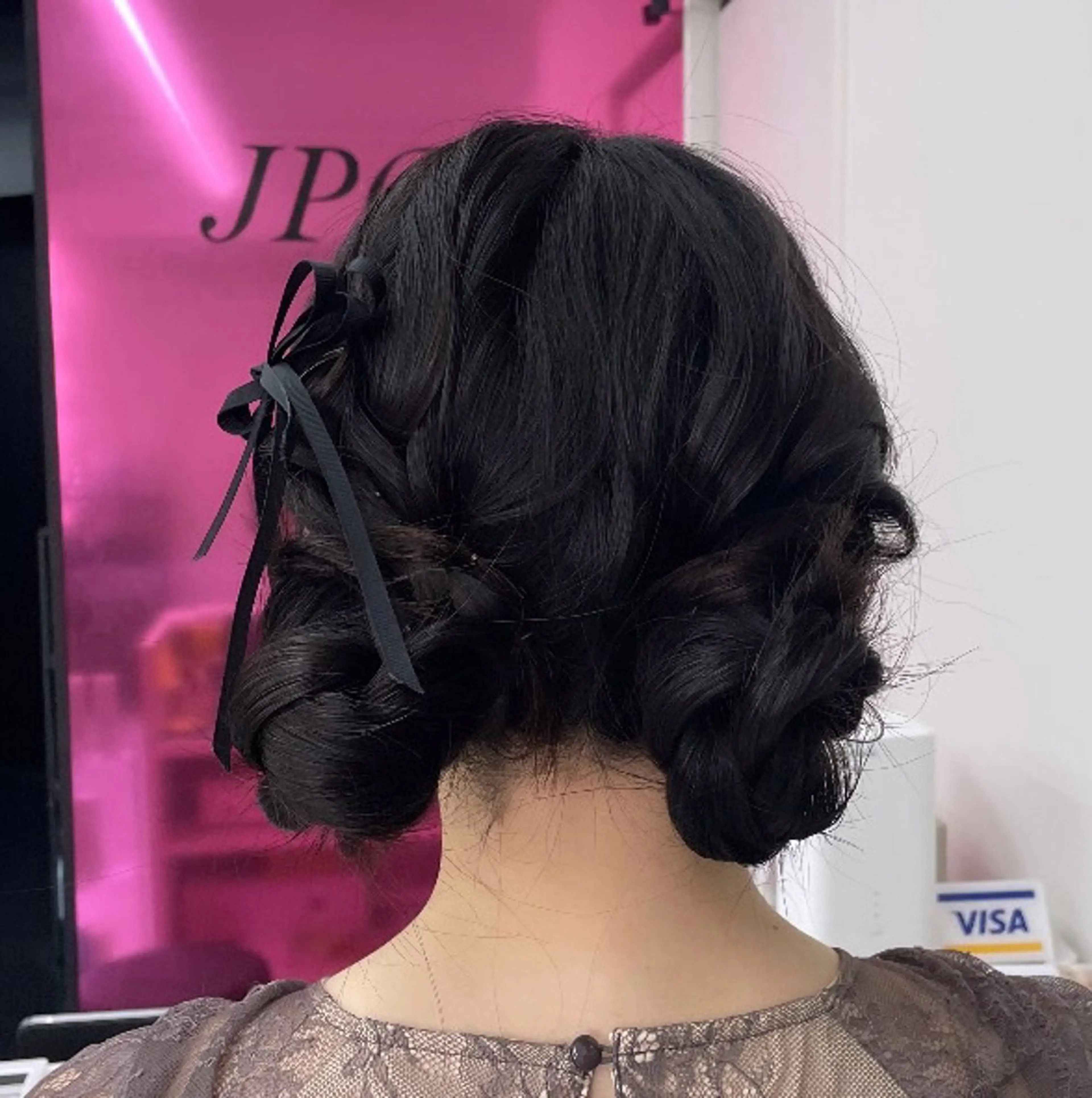 ヘアアレンジ お団子ヘア JPCY MIRIYAのヘアスタイル