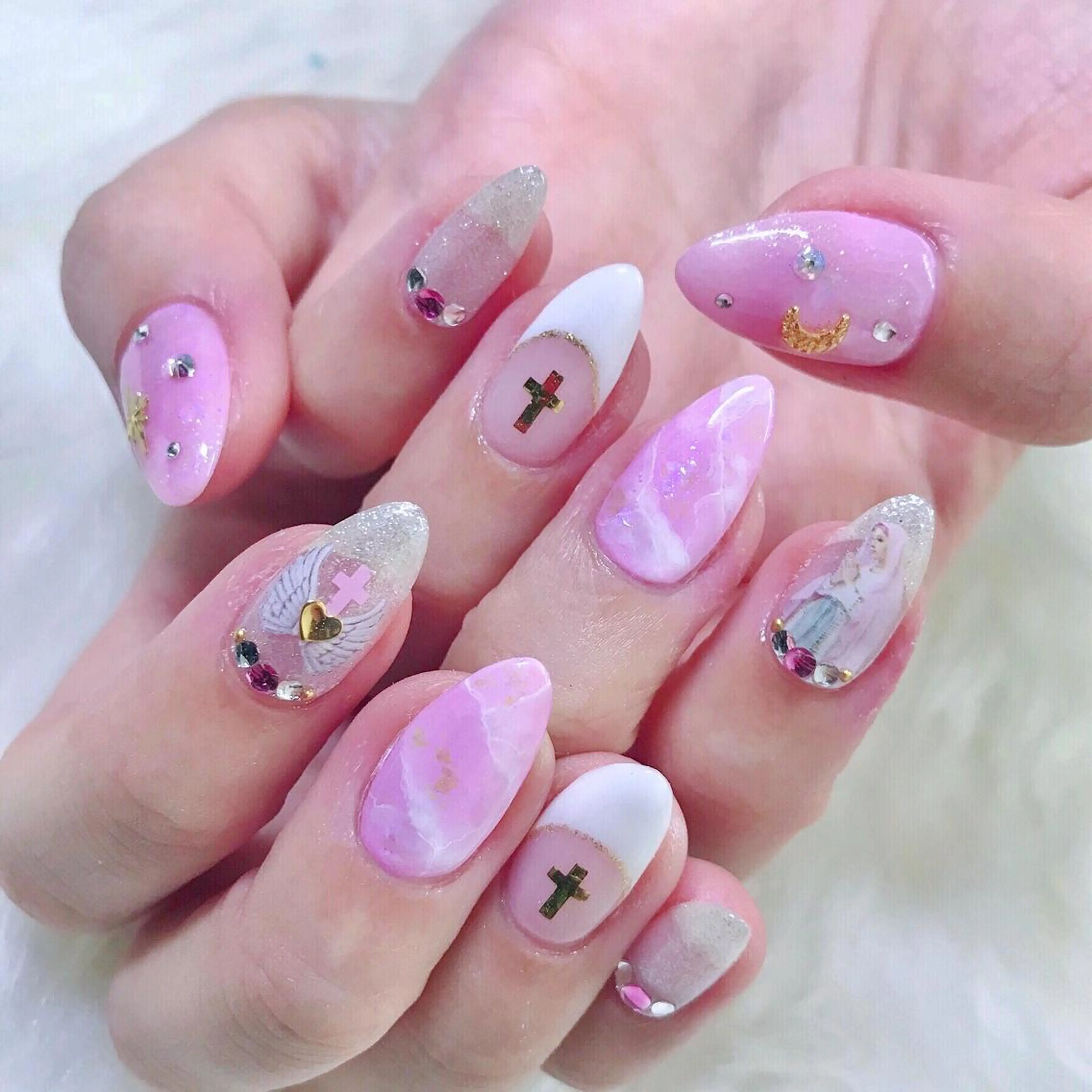 ネイル ハンドネイル NOI ROUGEのネイルデザイン