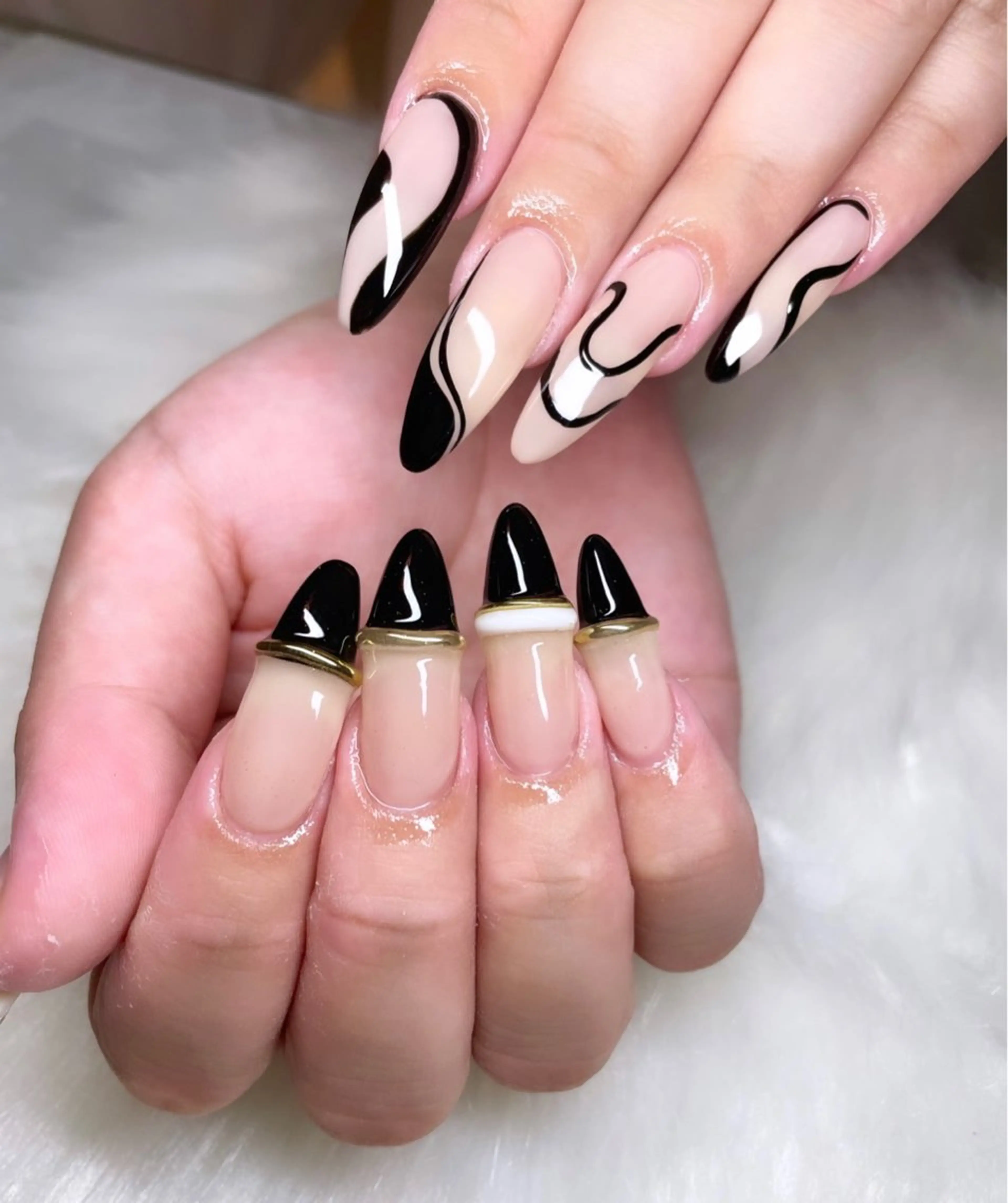 ネイル フットネイル フレンチネイル ジェルネイル 韓国ネイル マグネットネイル ハンドネイル nail salon fee（フィー）のネイルデザイン