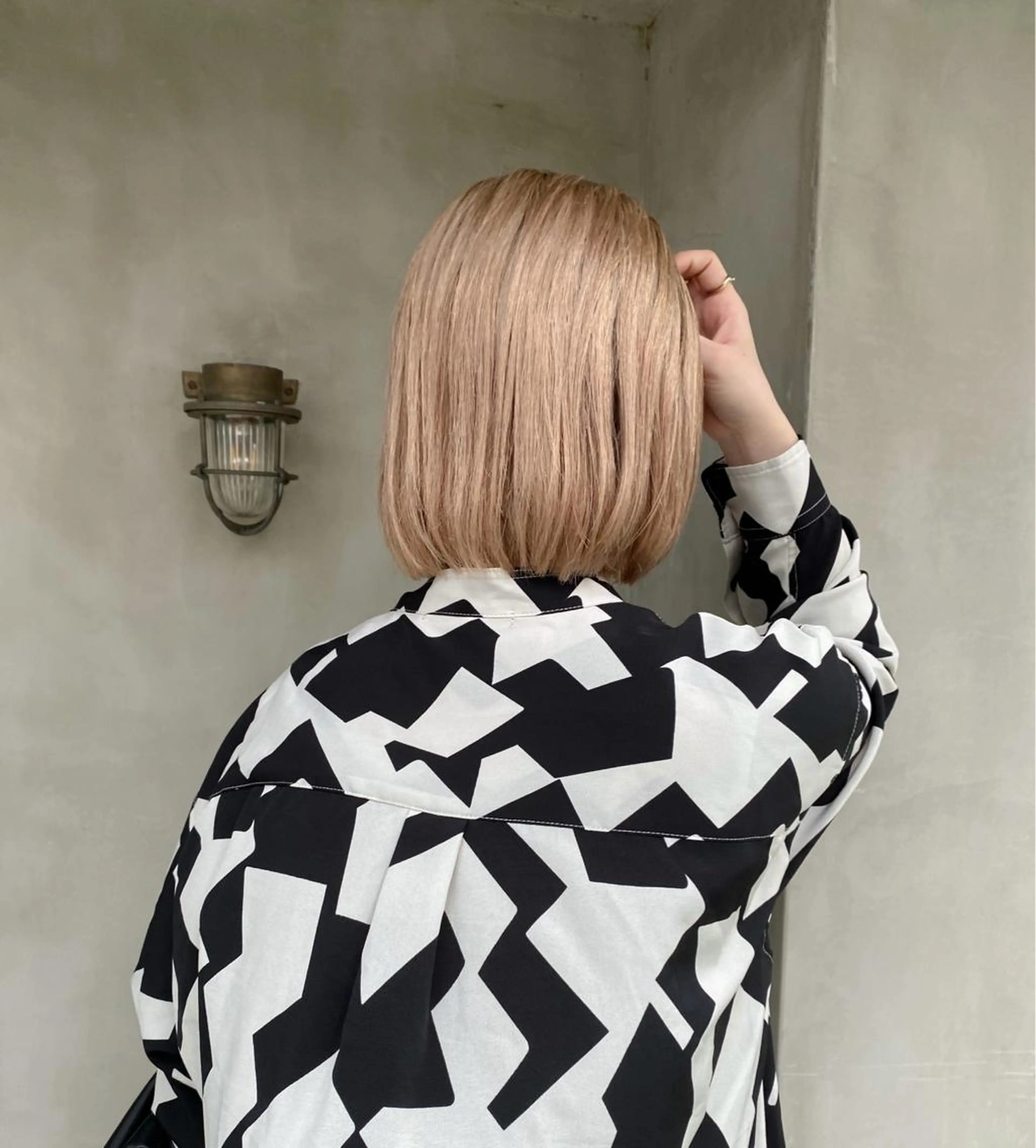 カラー ベージュカラー ブリーチ ミルクティーベージュ ヘアカラー トリートメント yaya/ 天神美容室uyuのその他イメージ