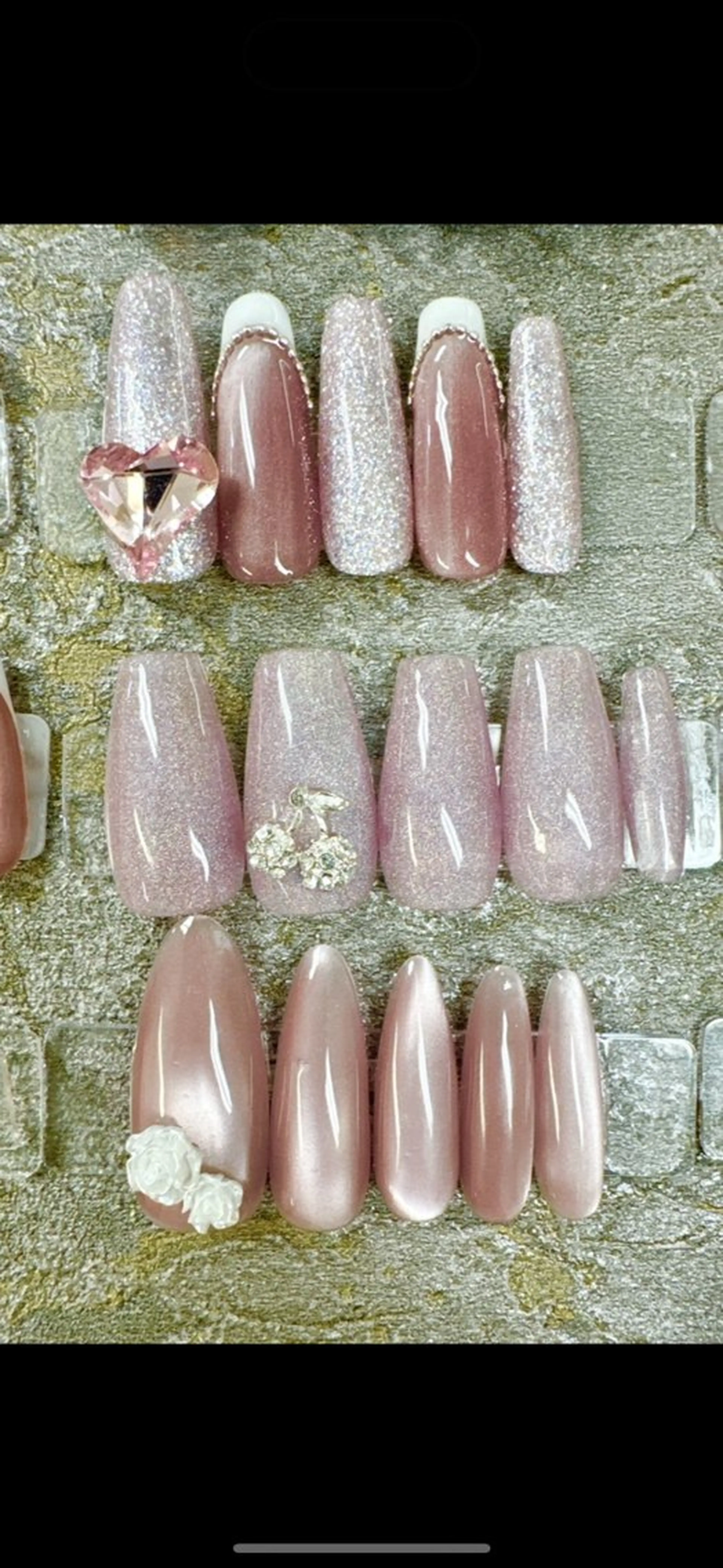 ネイル フレンチネイル ジェルネイル ガラスフレンチ マグネットネイル オフィスネイル Queeens nailのネイルデザイン