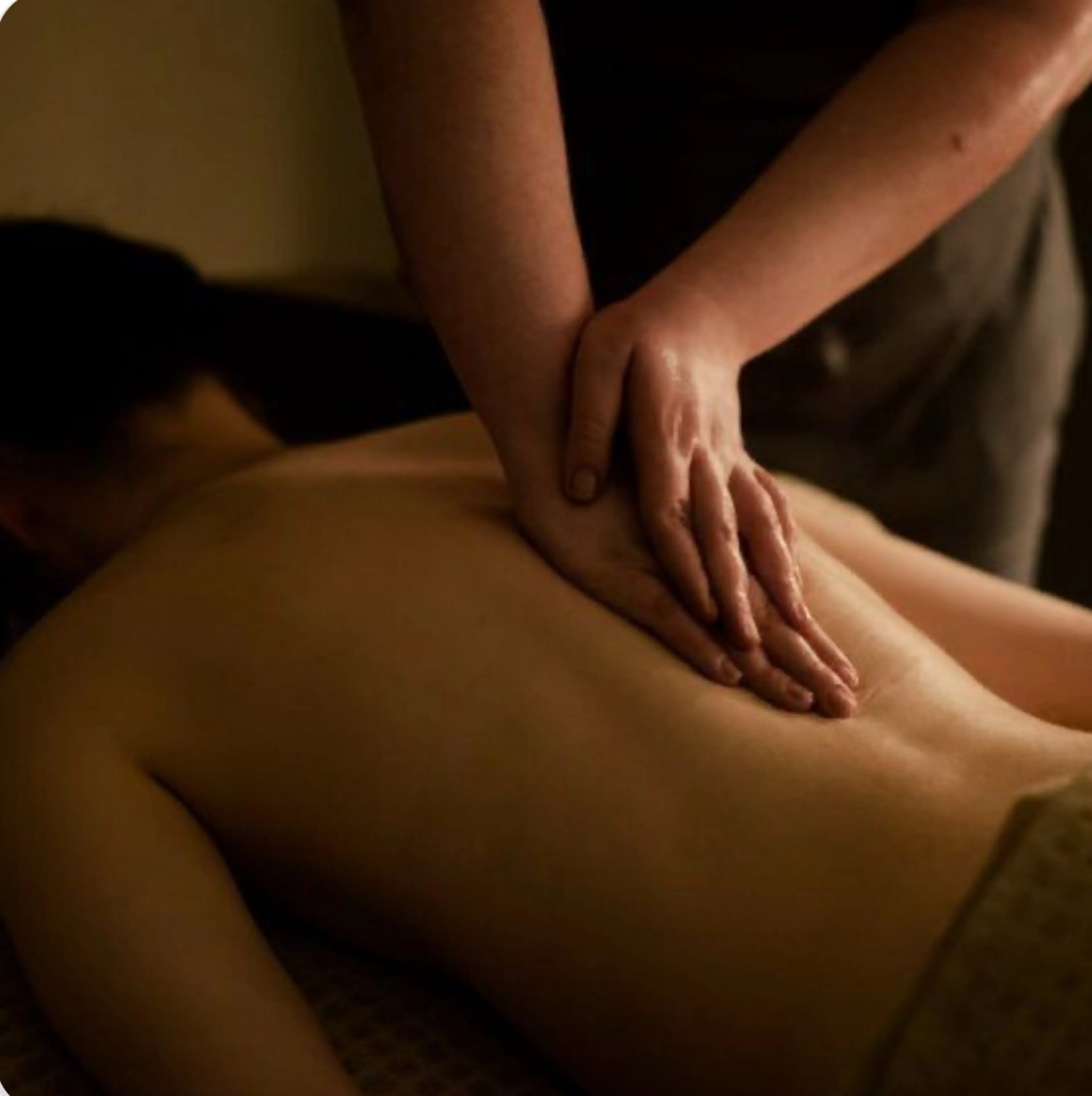 【全身ご褒美リラク💎】自律神経を整えるアロマリンパマッサージ+ドライヘッドスパ 90分 ¥15000→¥9000の写真