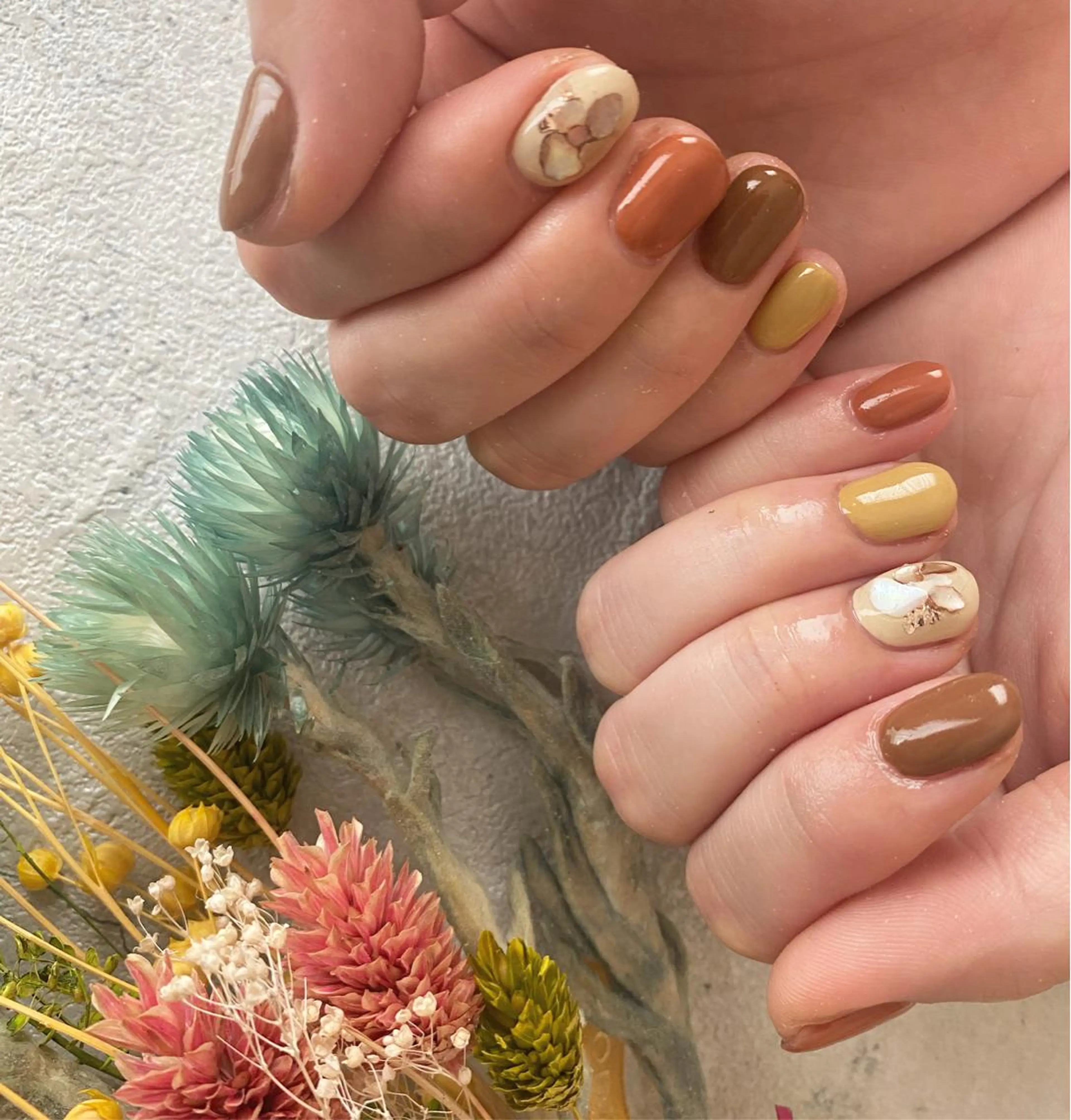 ネイル ハンドネイル ハンドケア ëmma nail_ by chulaのネイルデザイン