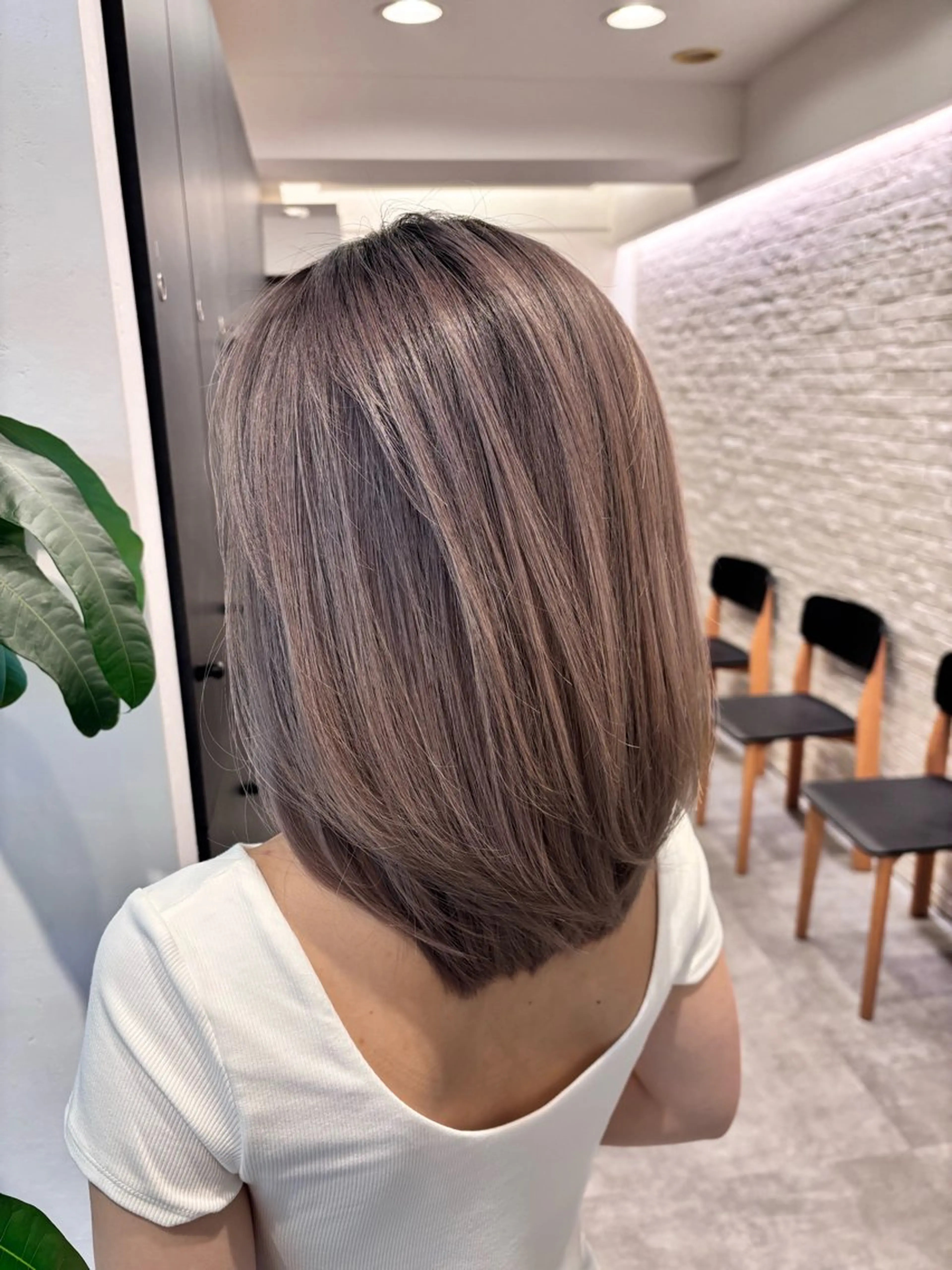 ミディアム カラー カット ヘアカラー トリートメント Ｖｉｏｔ  銀座 樋口 桃佳のヘアスタイル