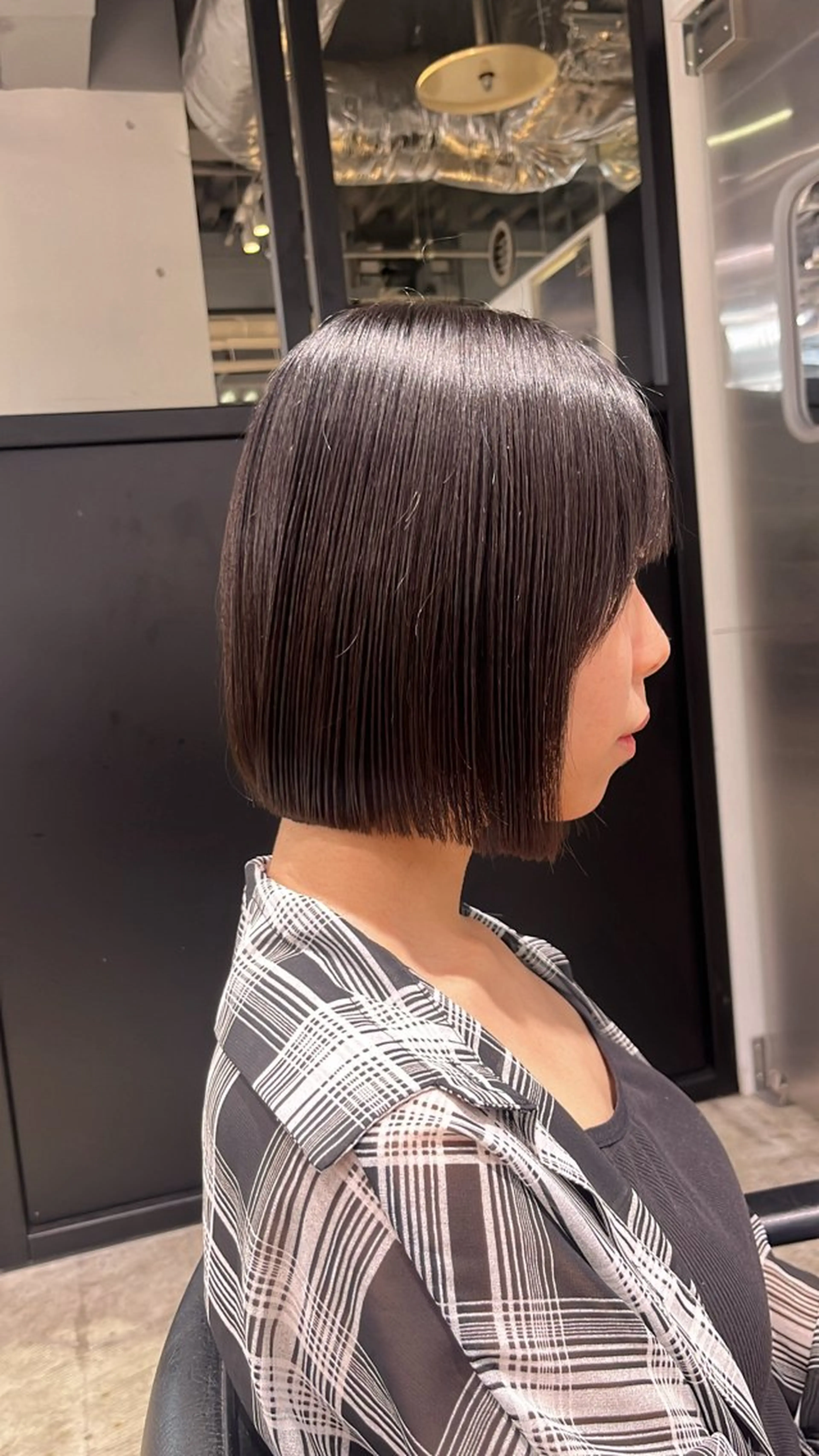 ミディアム ボブ ショート/センタ ーパート/池袋ももなのヘアスタイル