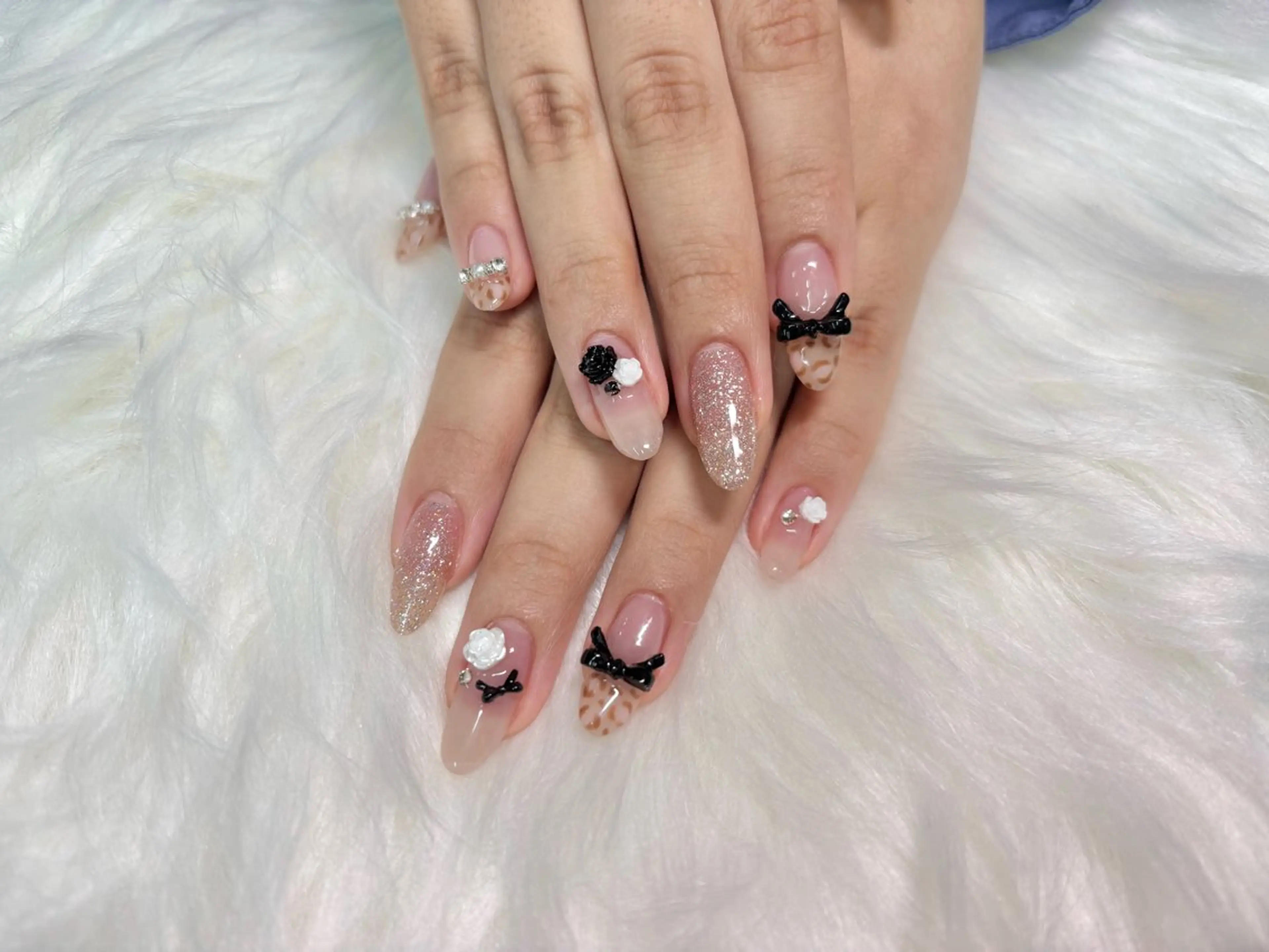 ネイル ロングネイル 持ち込み ハンドネイル Sakura Hのネイルデザイン