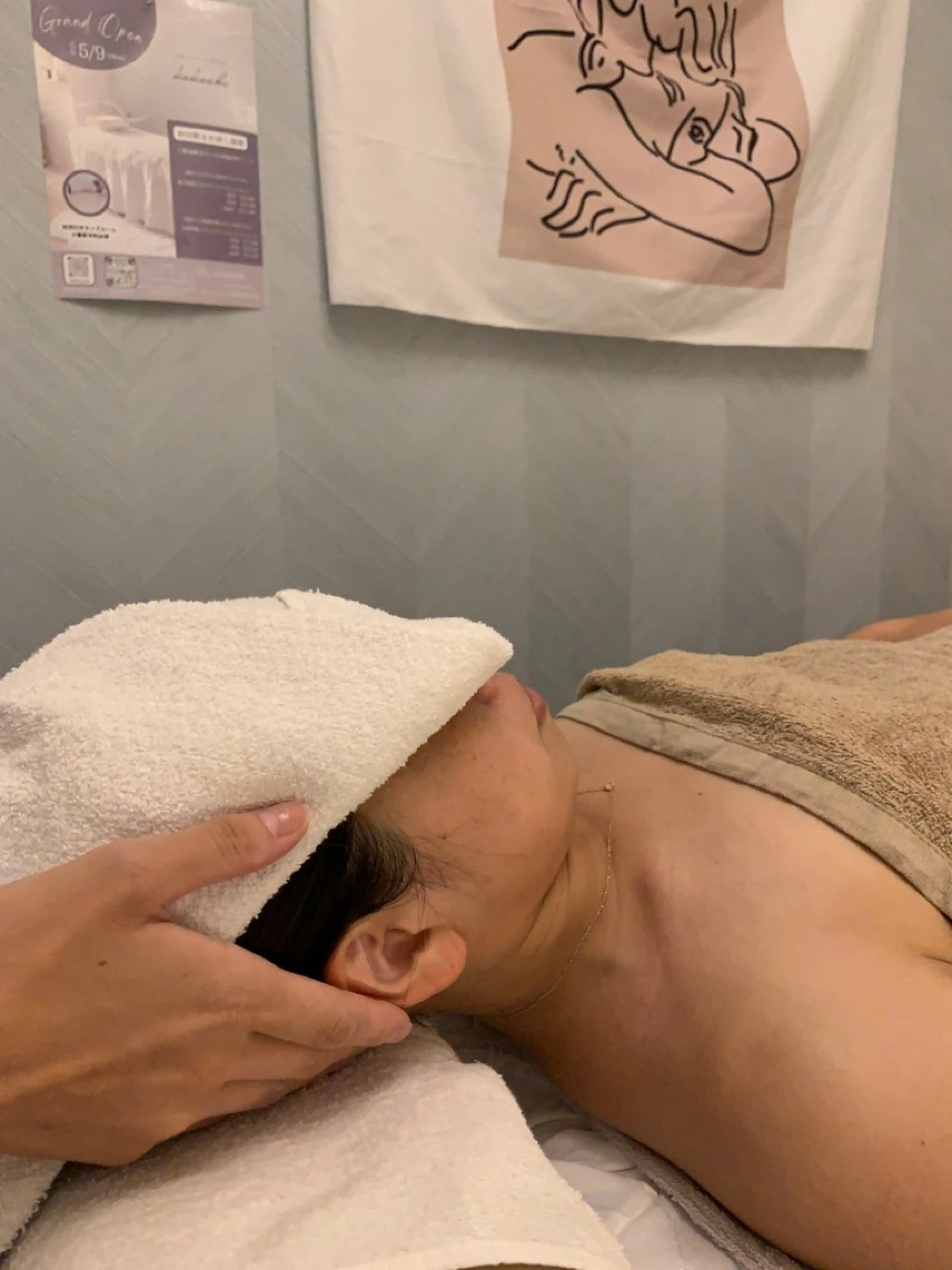 人気 No.1❣️【sou90分】ドライヘッドスパ付‼️眼精疲労や睡眠不足にオススメ✨漢方経絡アロマリンパTRコース🌸の写真