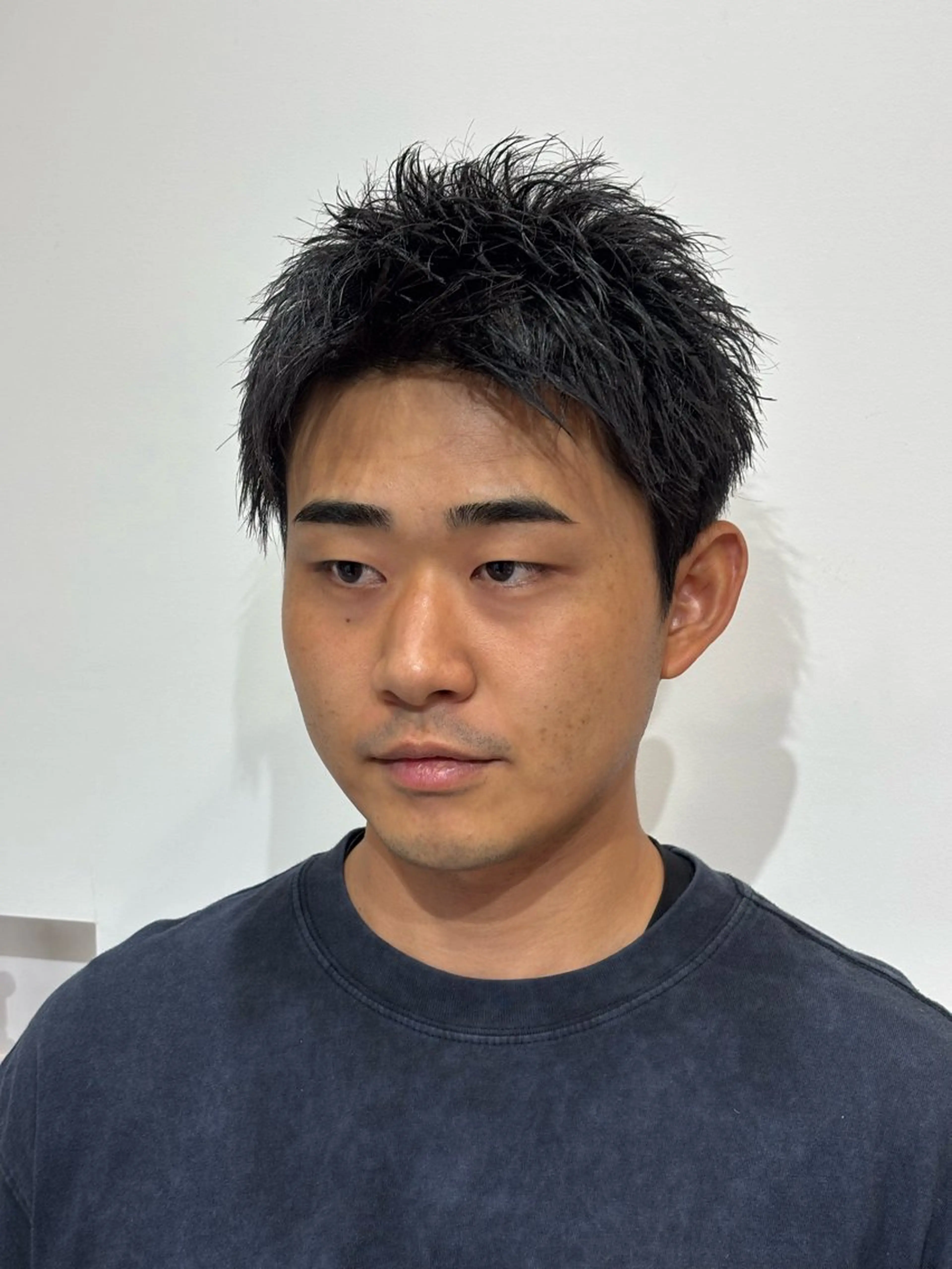 ショート メンズ アップバング メンズショート スパイキーショート ショートヘア カット トリートメント 【店長】メンズ職人 短髪　ハイトーン🔥のヘアスタイル