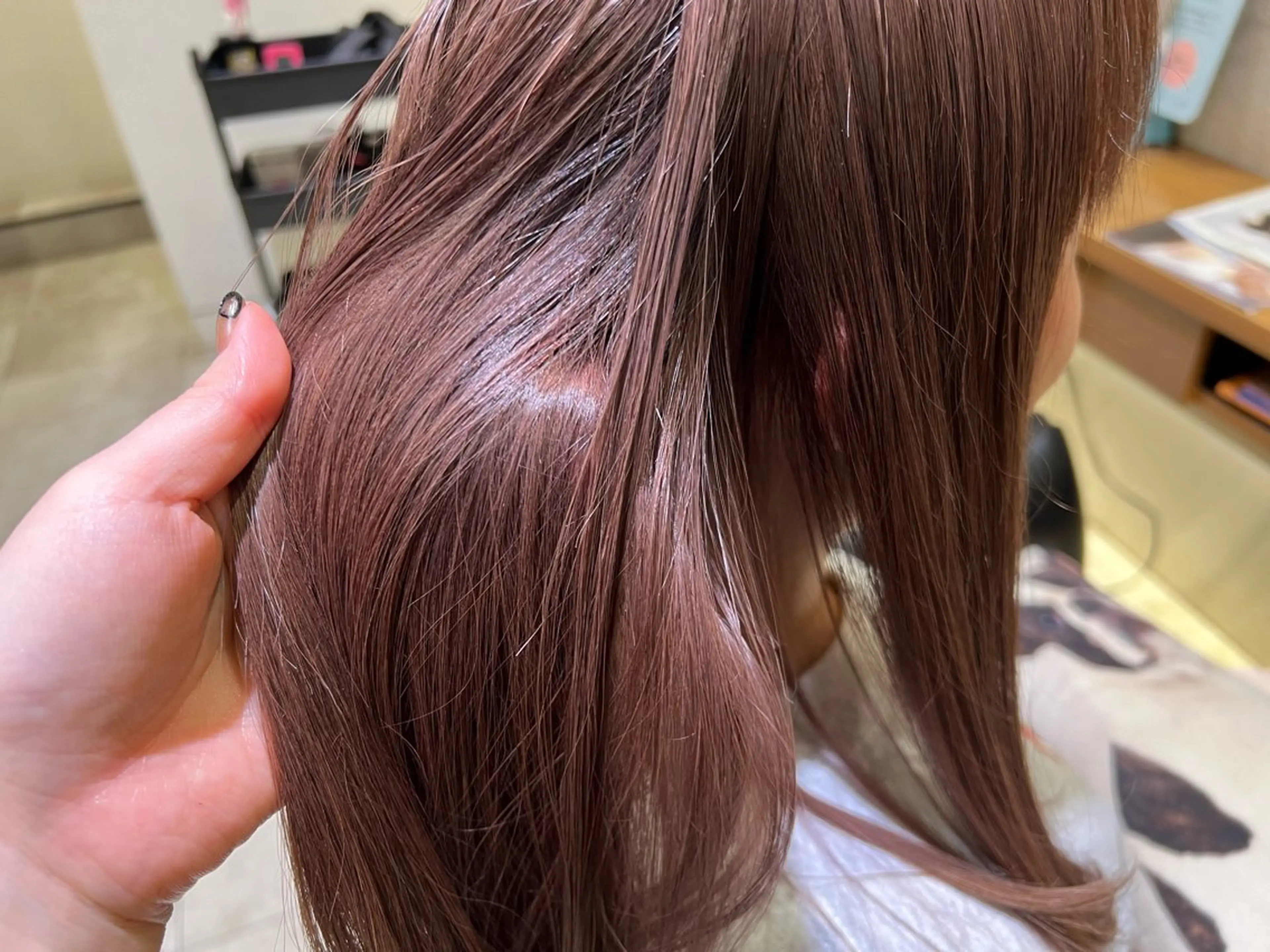 セミロング 🫧韓国ヘア 透明感 カラー🫧福田 楓のヘアスタイル