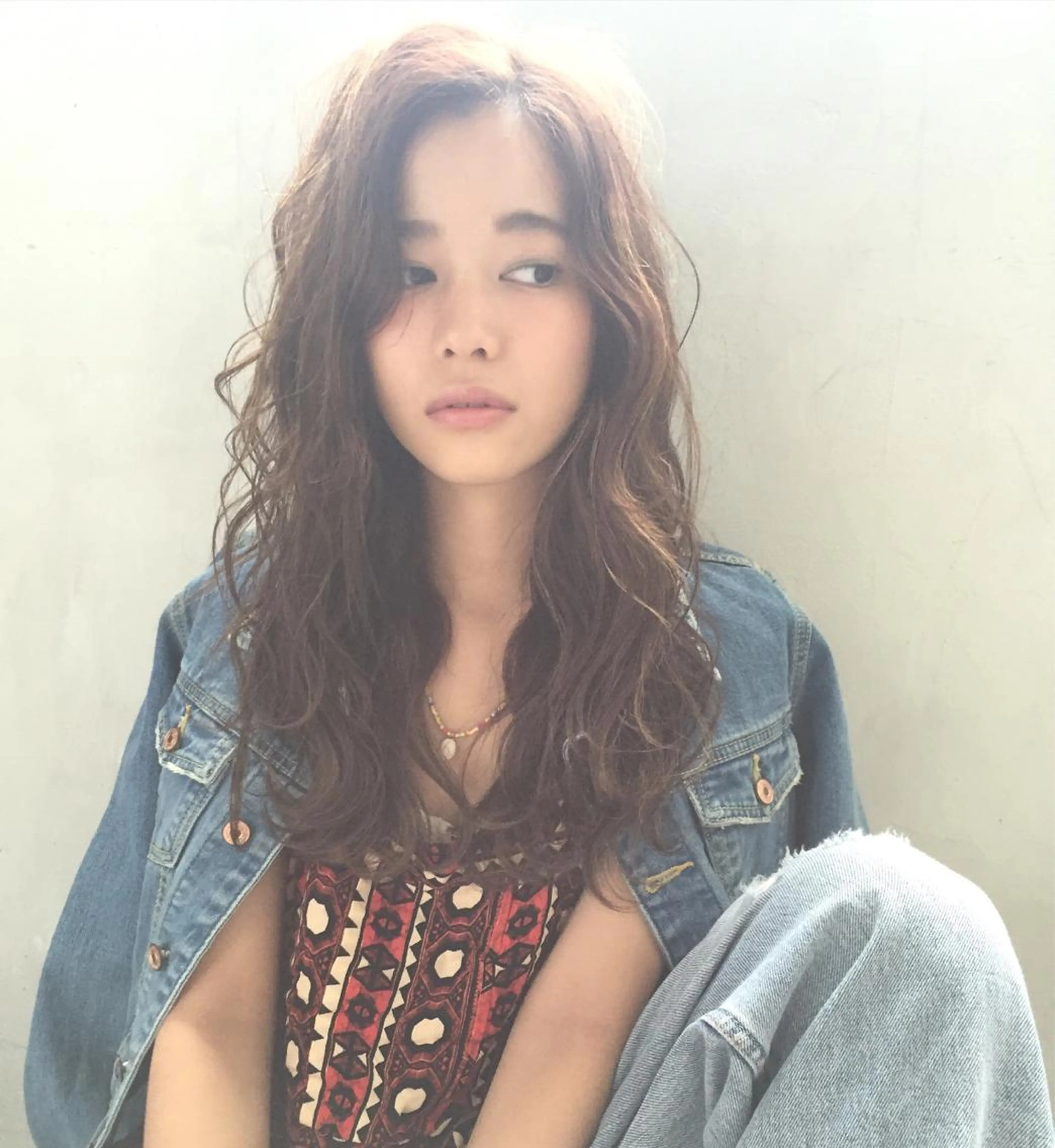 セミロング TOMOYA/ ショート、レイヤーのヘアスタイル