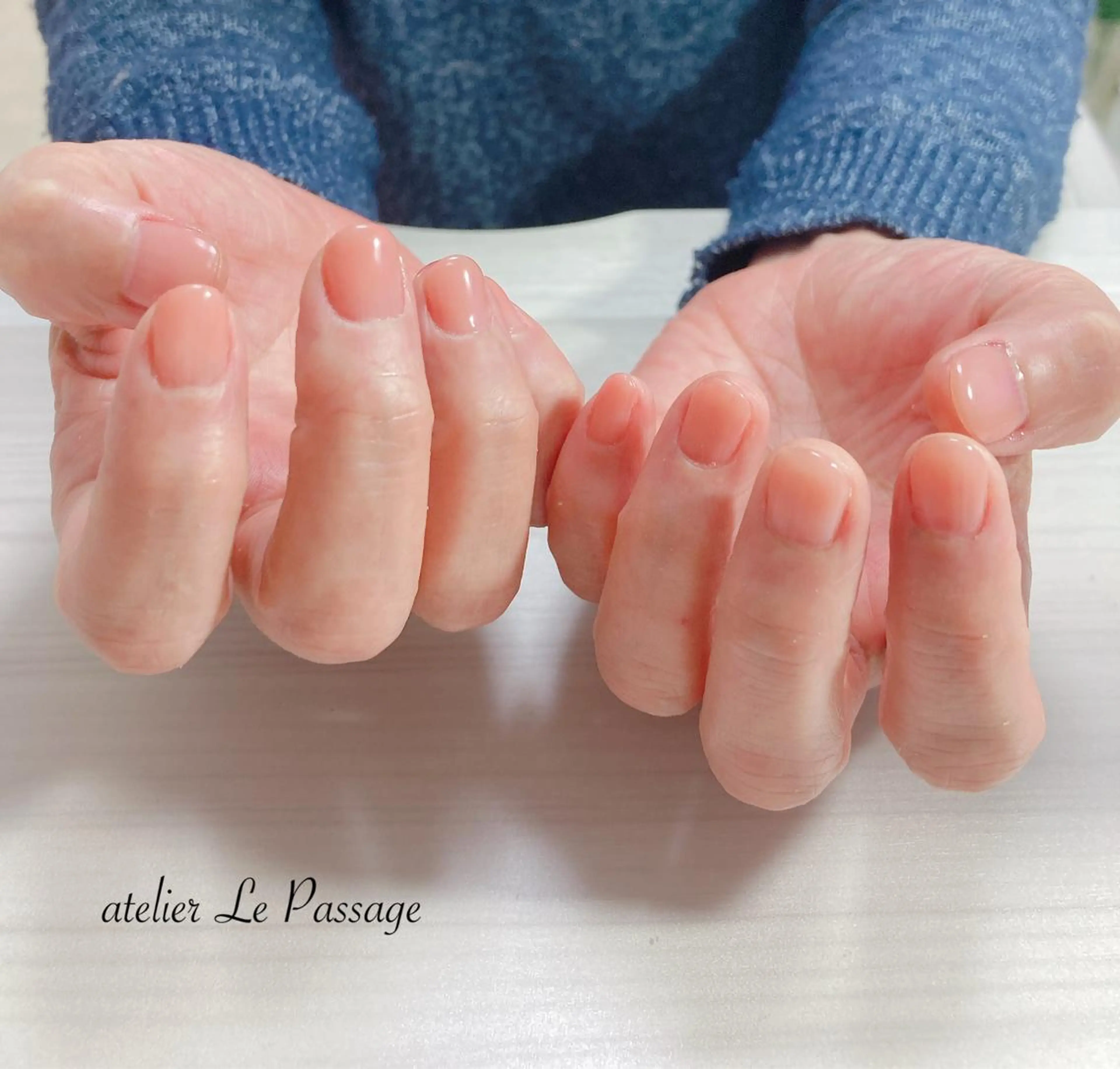 ネイル 桜ネイル ジェルネイル ラメ(グリッター) オフィスネイル ワンカラーネイル h nakatsukaのネイルデザイン