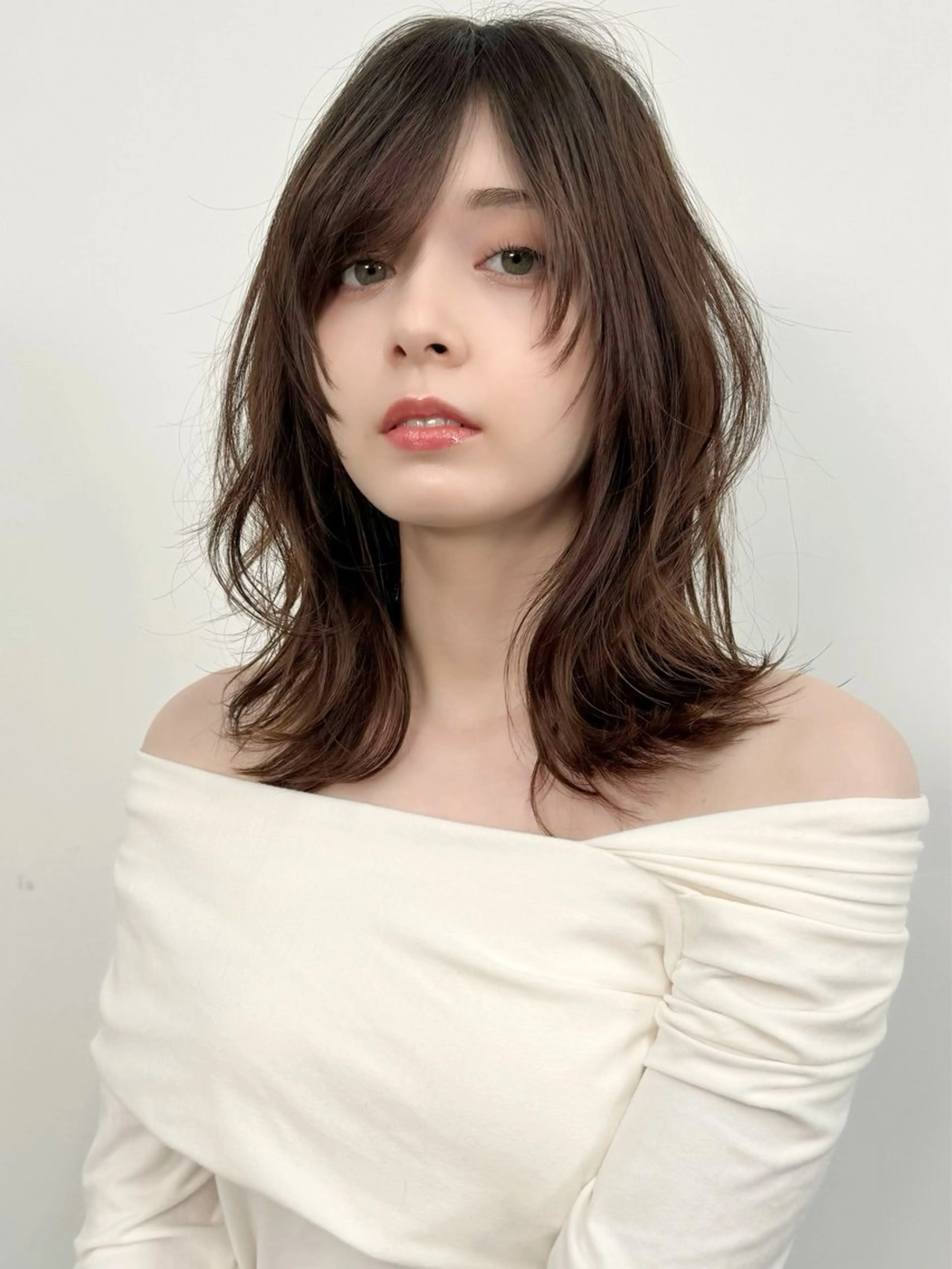 ミディアム レイヤーカット カット ヘアカラー トリートメント ウルフ🤍渋谷 🤍Mizukiのヘアスタイル