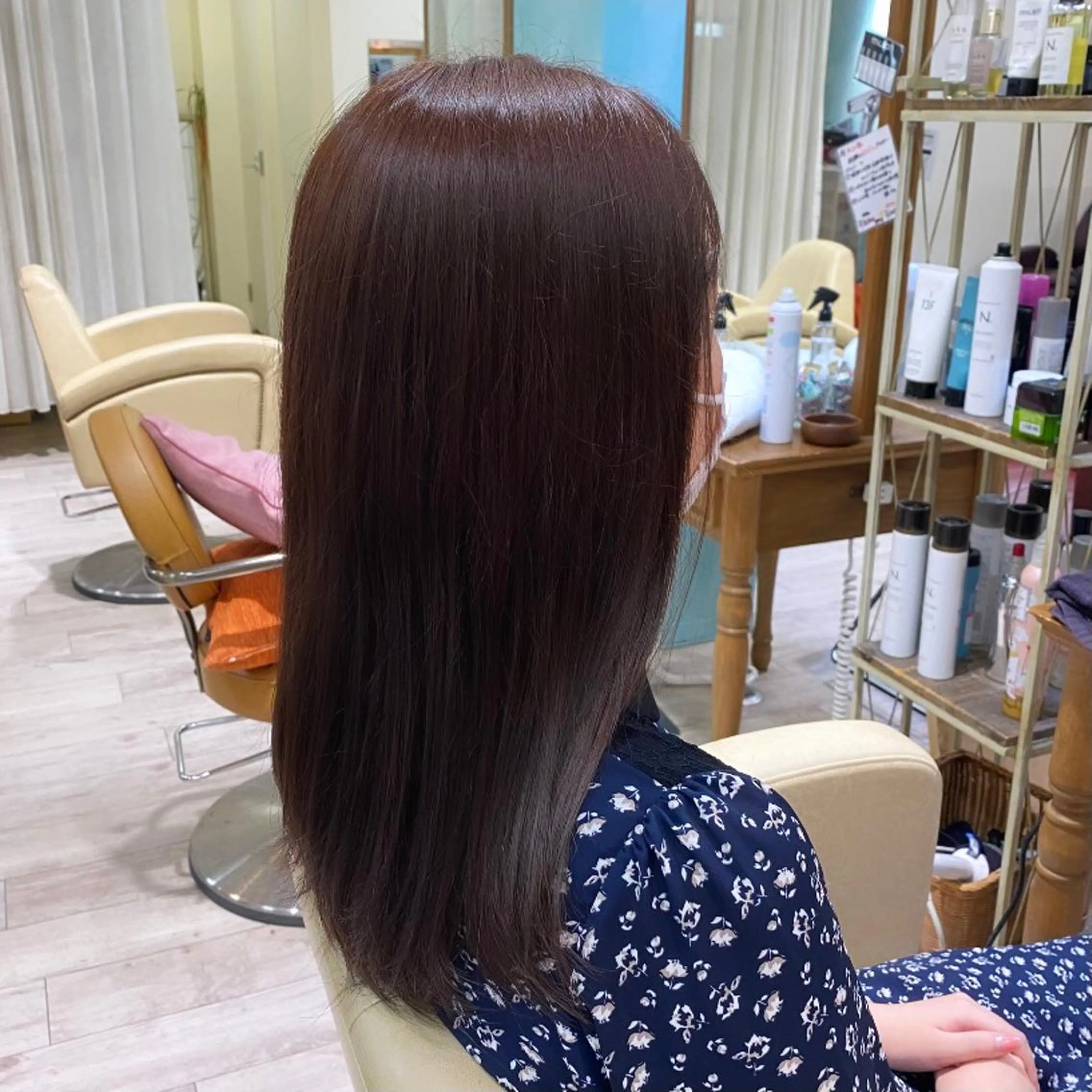 カラー ブラウンカラー ラベンダーカラー ナチュラルブラウン 後藤 瀬奈のヘアスタイル