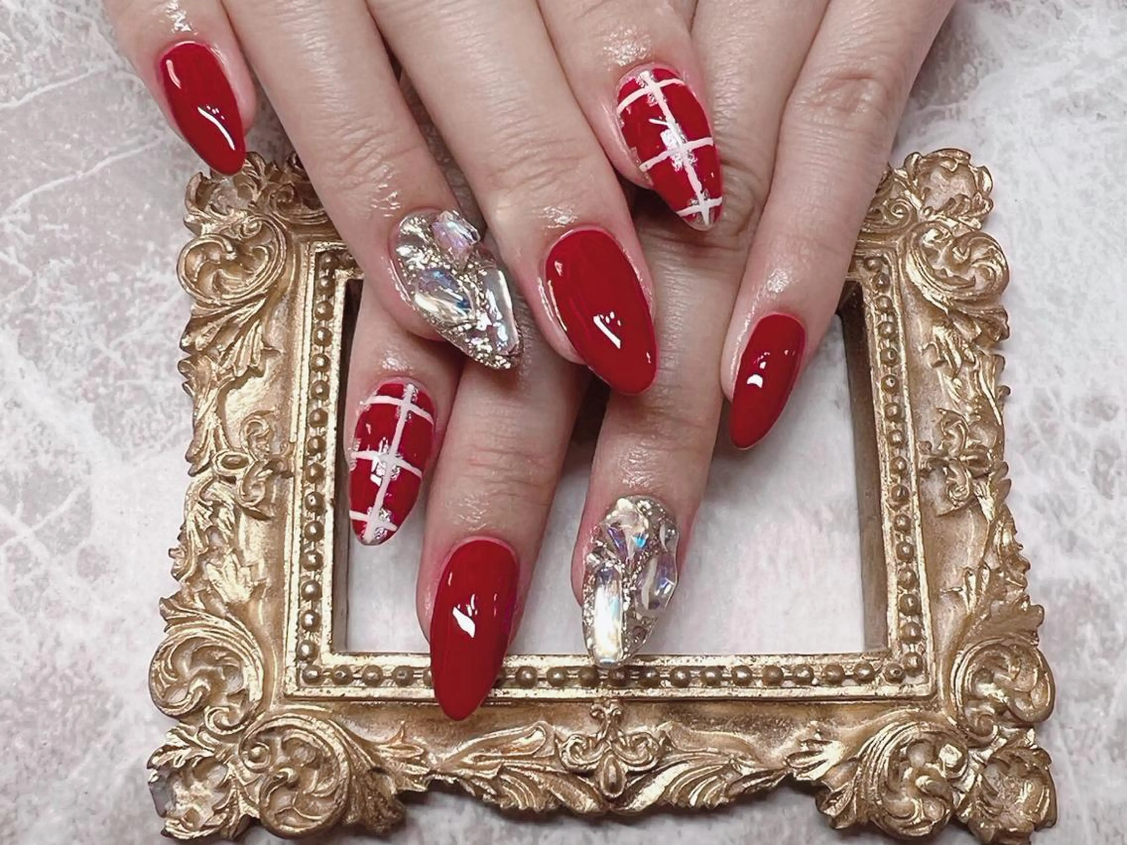 ネイル ハンドネイル マジックミラー所属・マジック ミラーのネイルデザイン