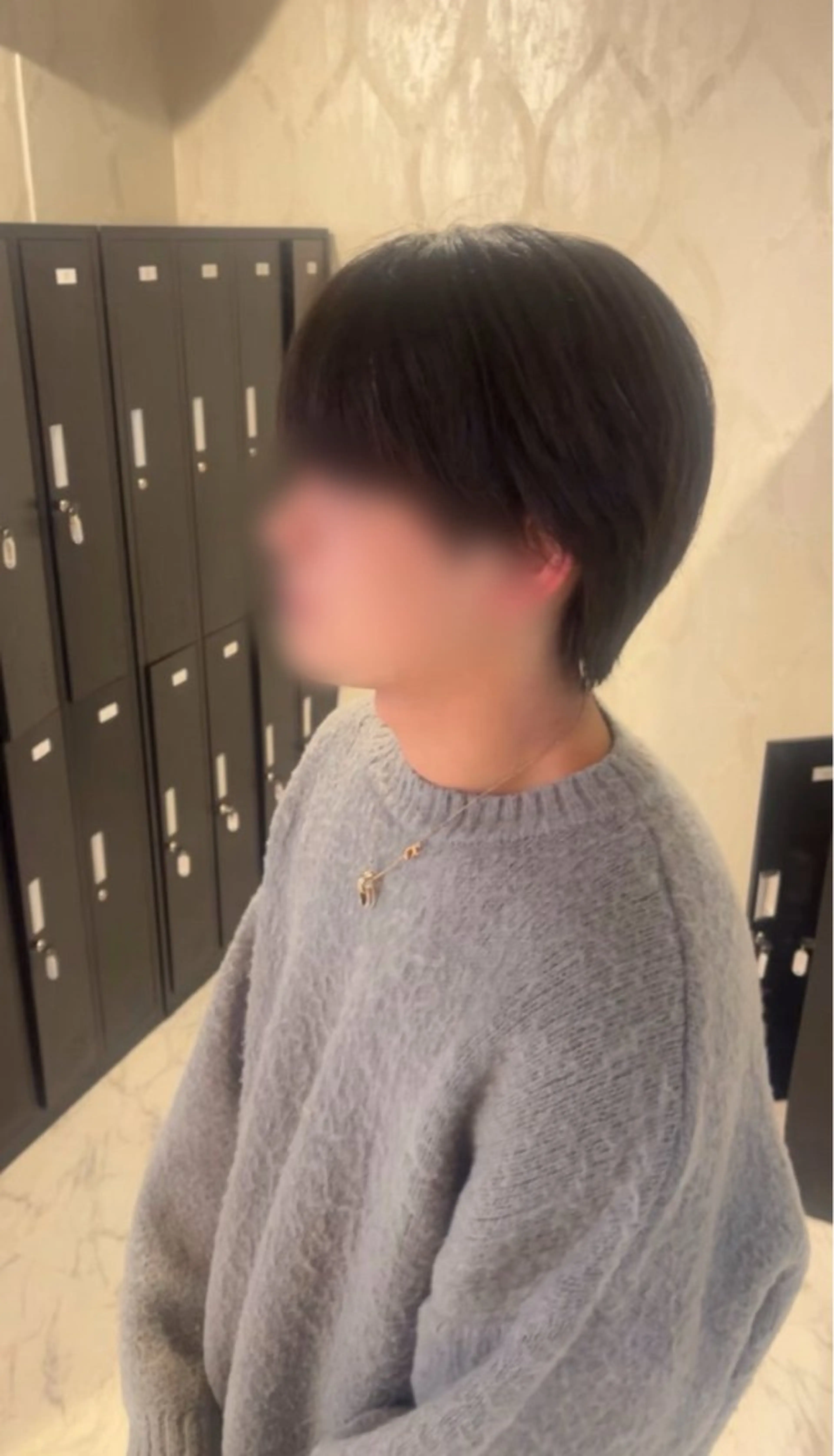 【メンズカット】・トレンドスタイル・刈り上げ／マッシュ／センターパートの写真