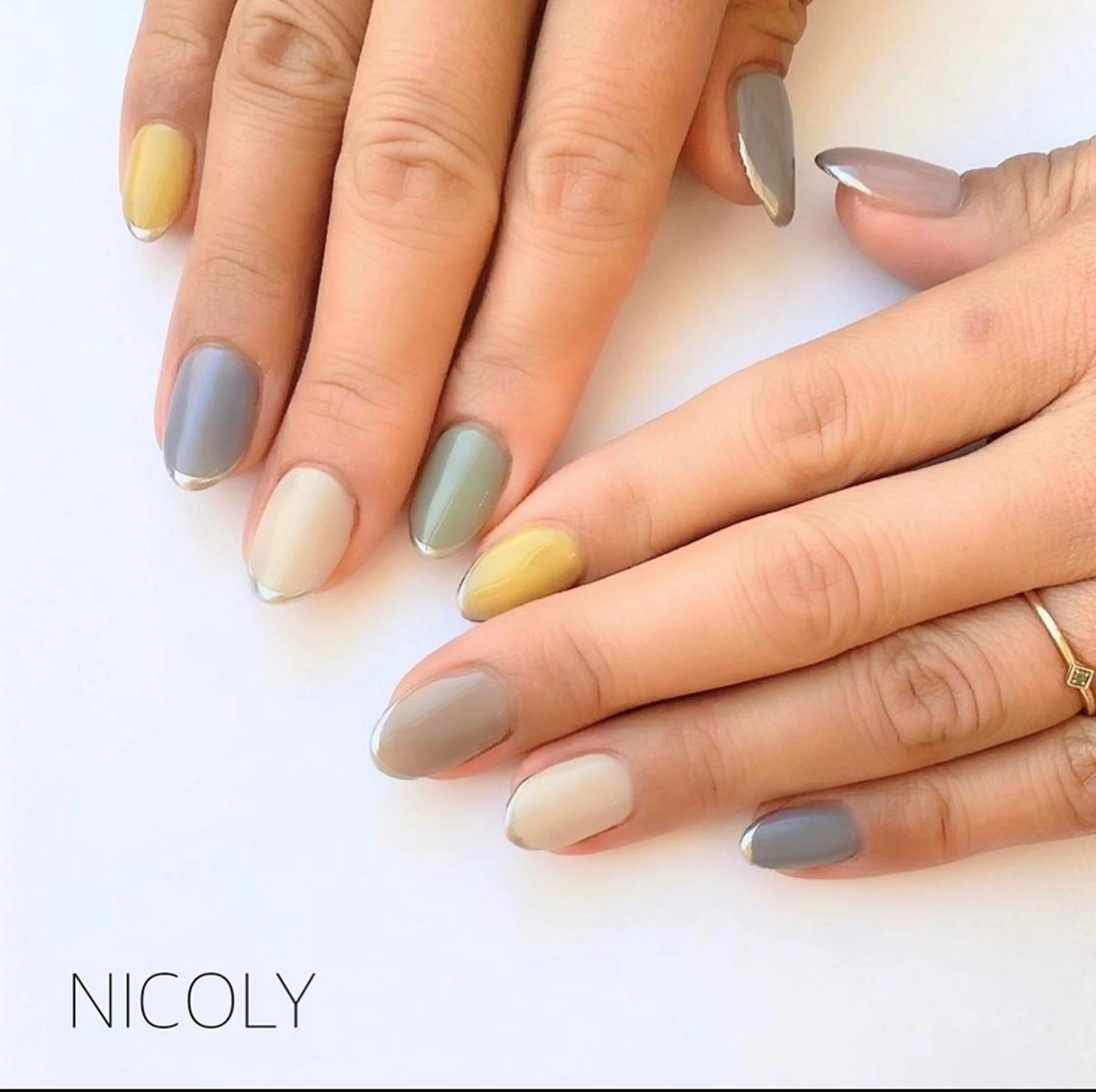 ネイル フレンチネイル ハンドネイル nailist kobayashiのネイルデザイン