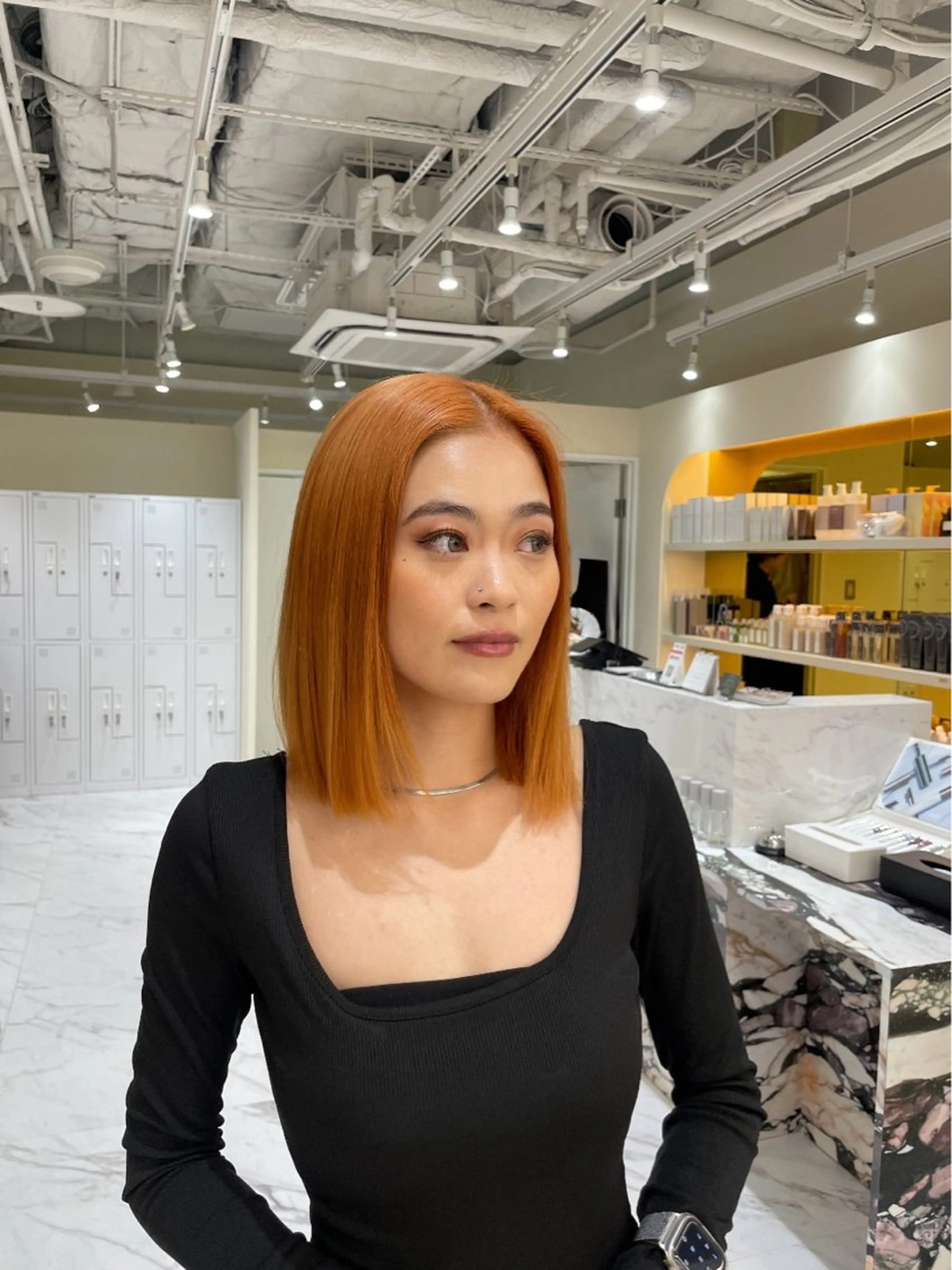 ショート カラー アッシュ ベージュカラー ブリーチ 透明感カラー ダブルカラー レイヤー /髪質改善/ariのヘアスタイル