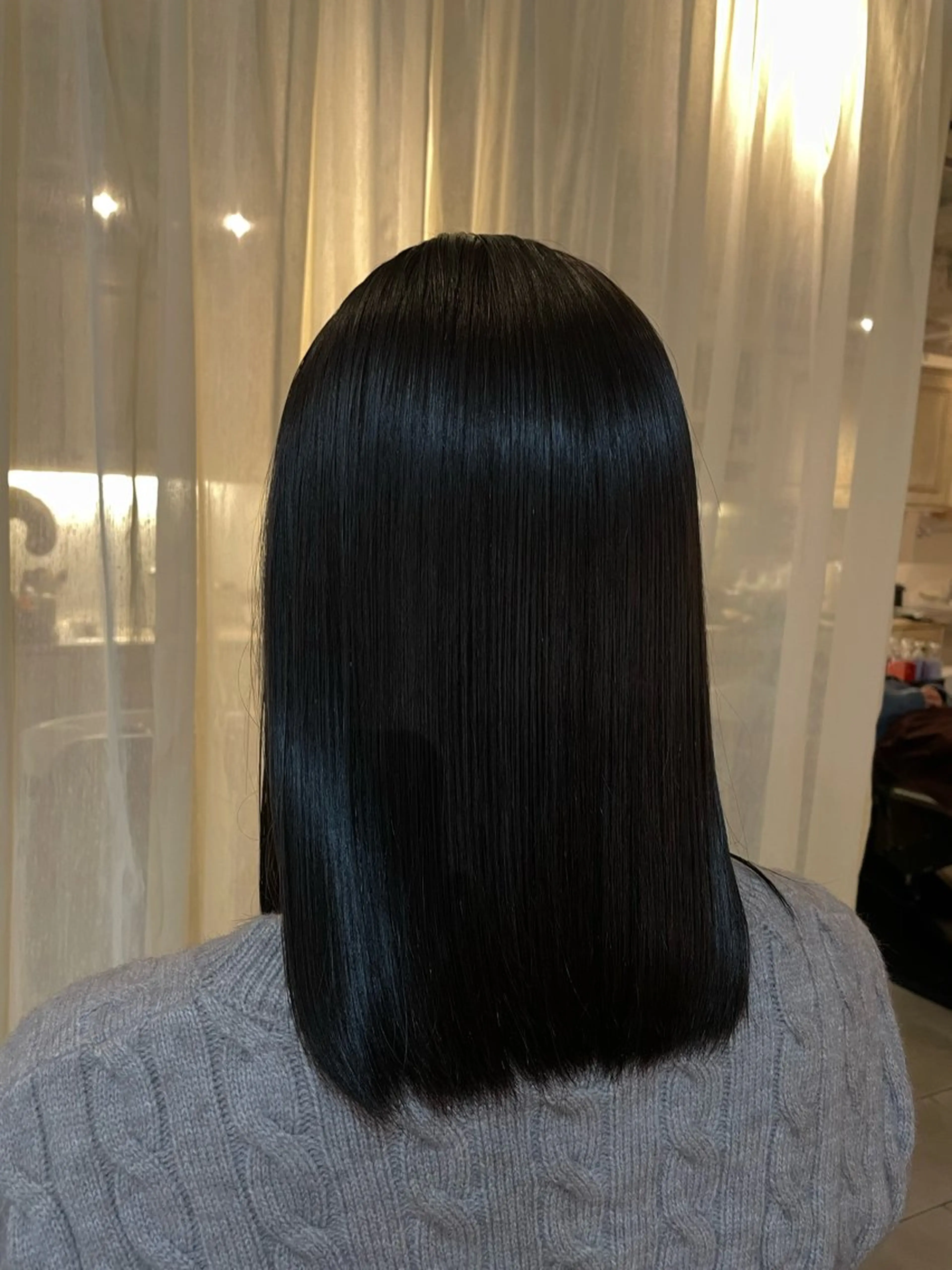 セミロング 藤原 百花のヘアスタイル