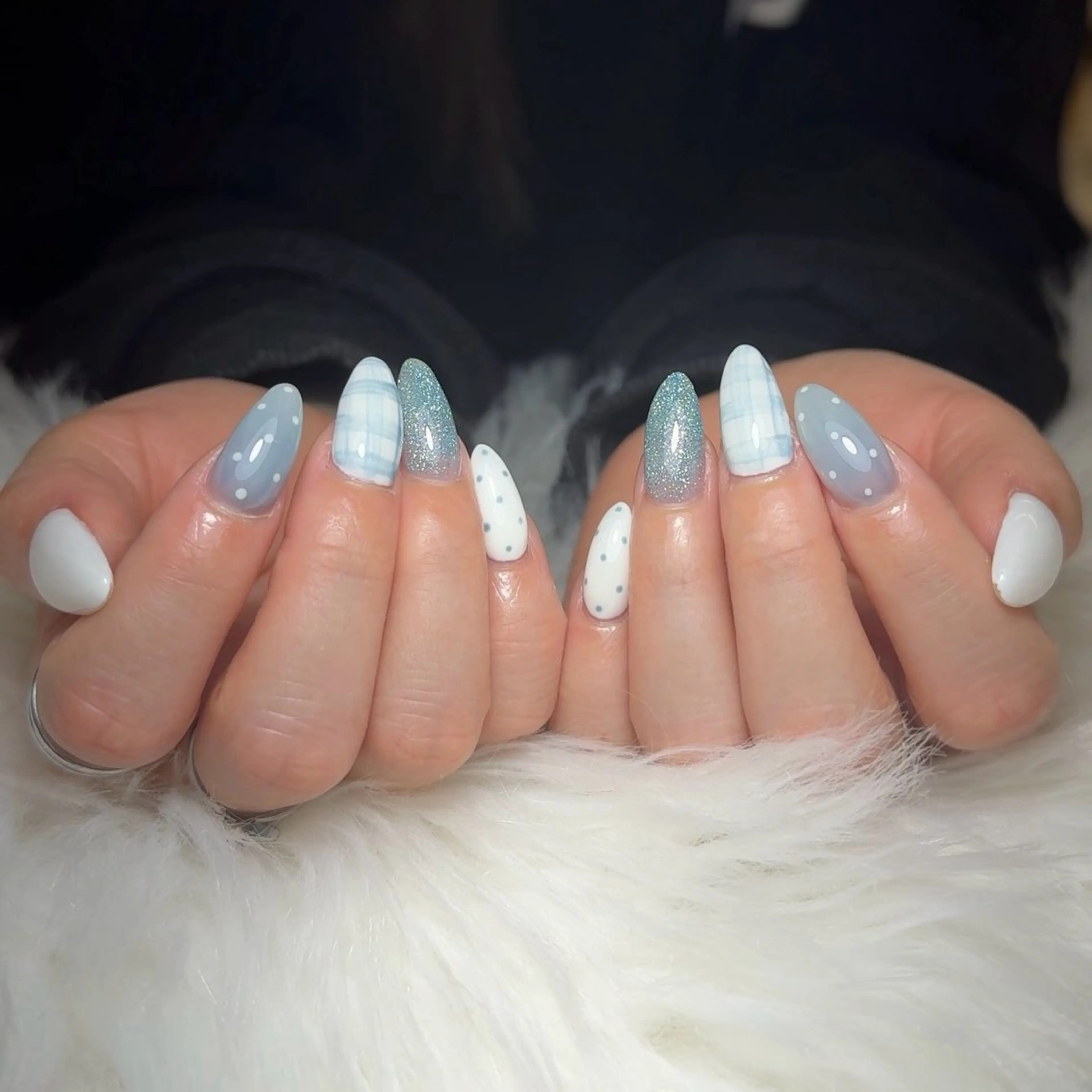 ネイル ワンホンネイル ハンドネイル かおり 奏のネイルデザイン