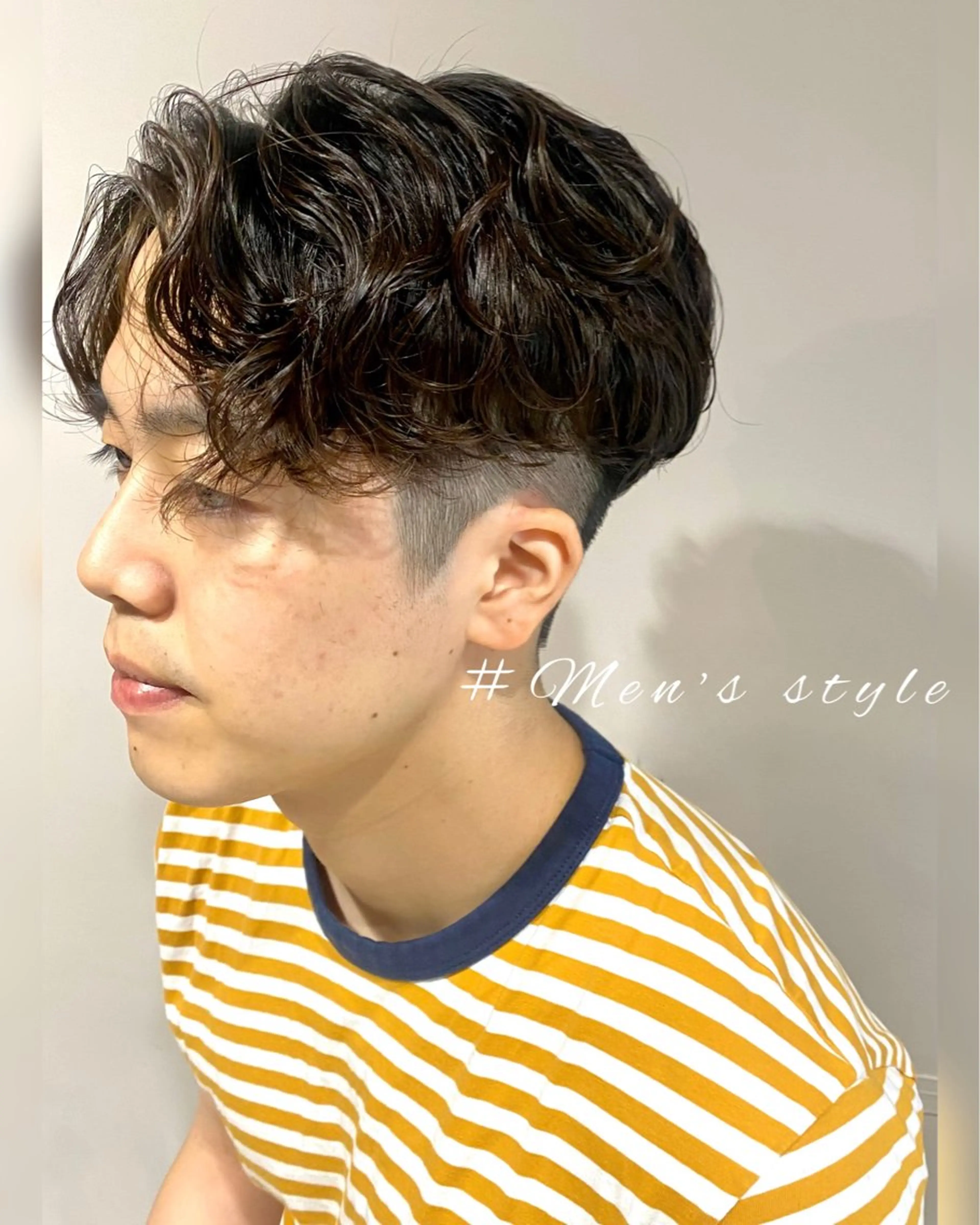 ミディアム パーマ メンズ カット パーマ トリートメント 似合う髪型が 分からない方へのヘアスタイル