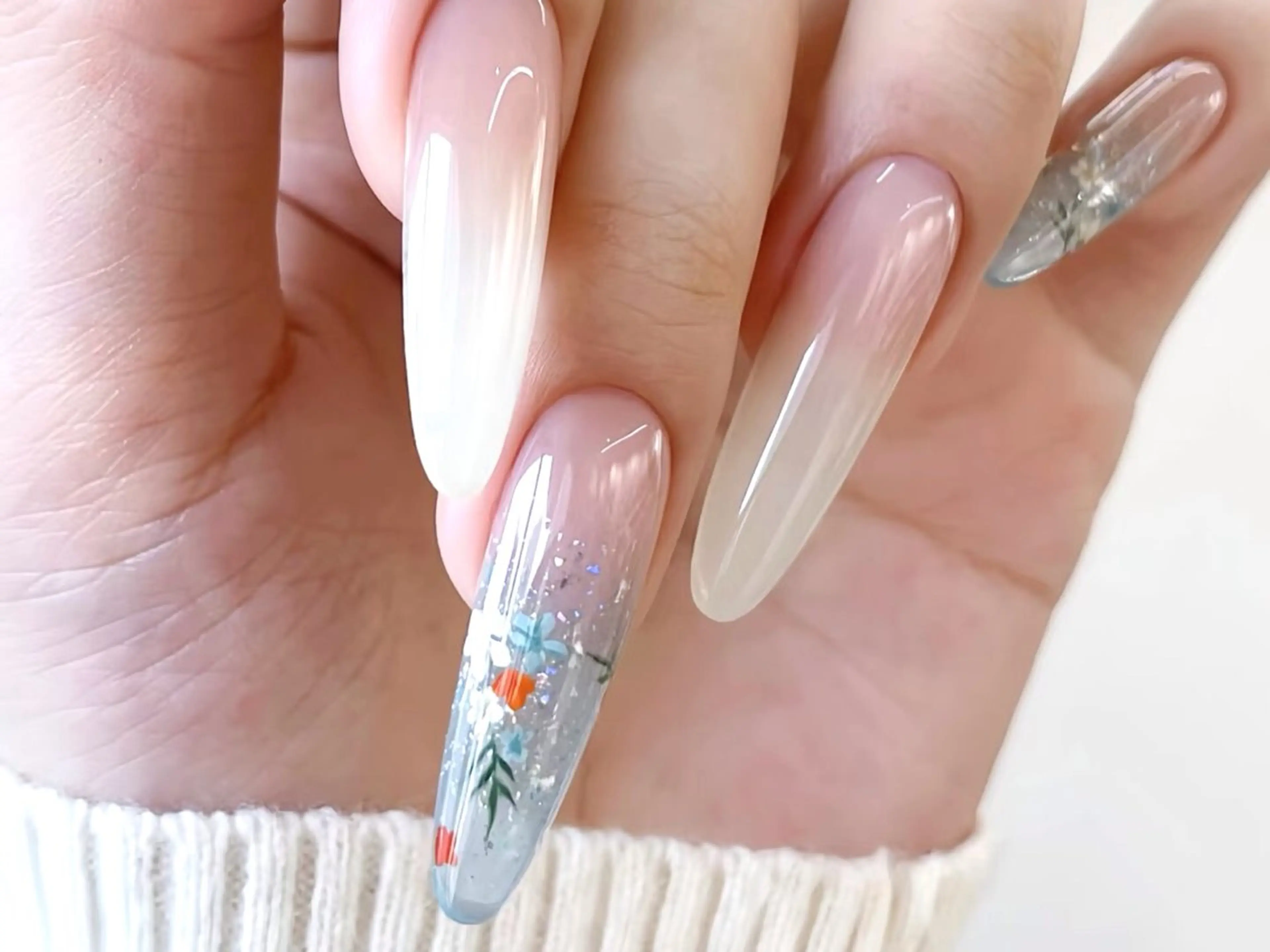 ネイル ハンドネイル ハンドケア DarkHoney 池袋店のネイルデザイン