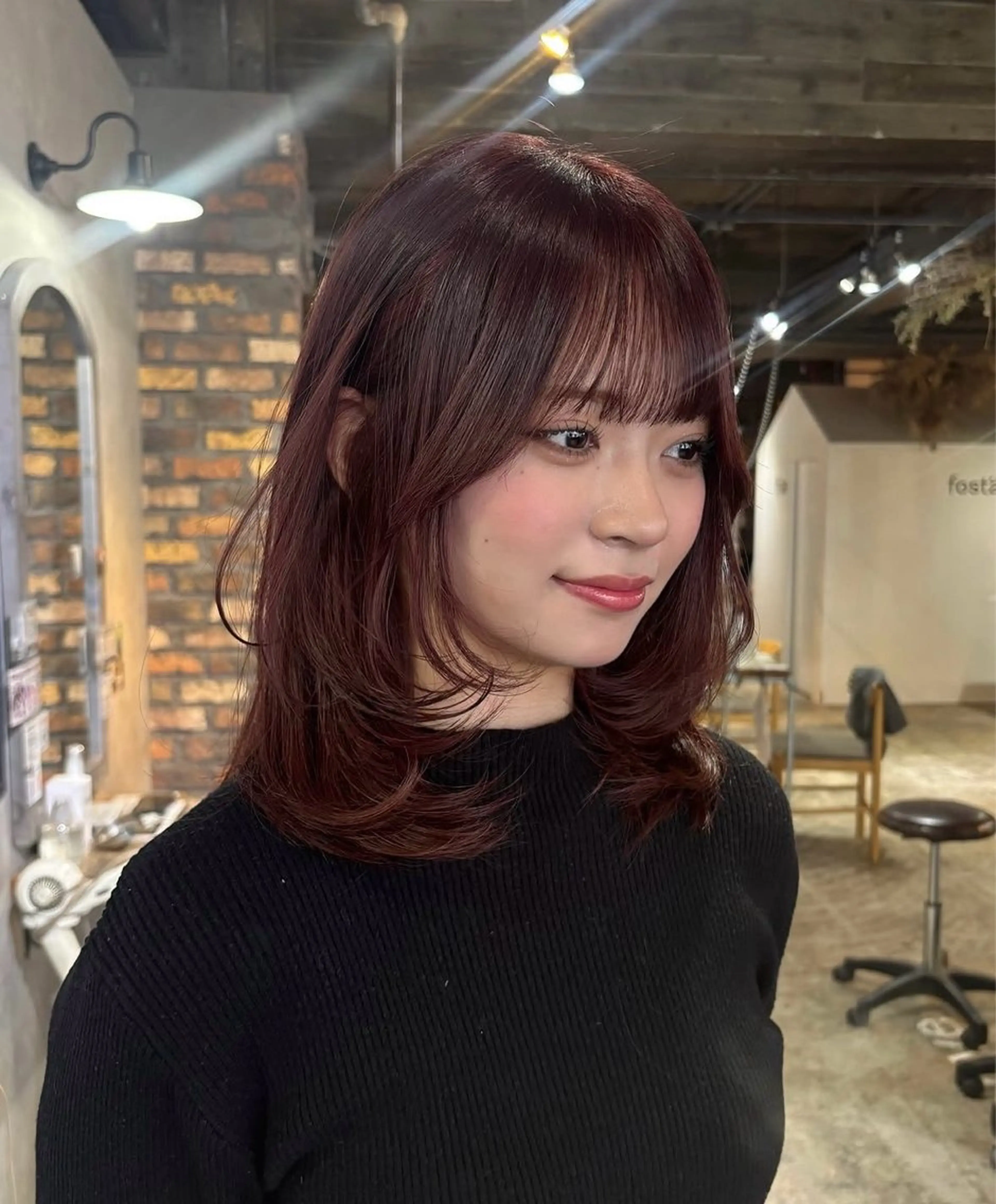 セミロング カラー 赤熊 咲良 🦔ྀིのヘアスタイル
