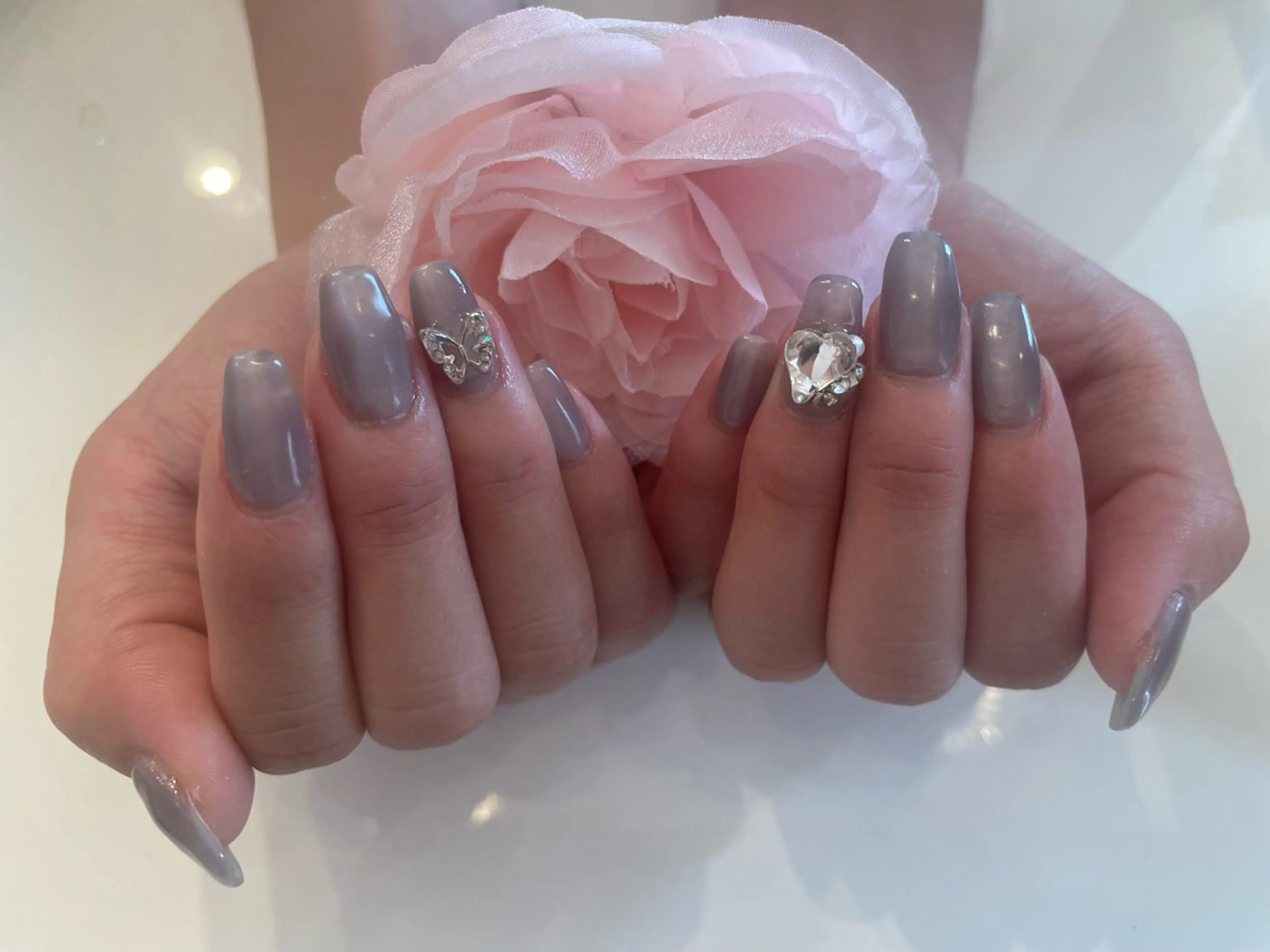 ネイル ♡ビジュール♡ NAIL &まつ毛のマツエク・マツパデザイン