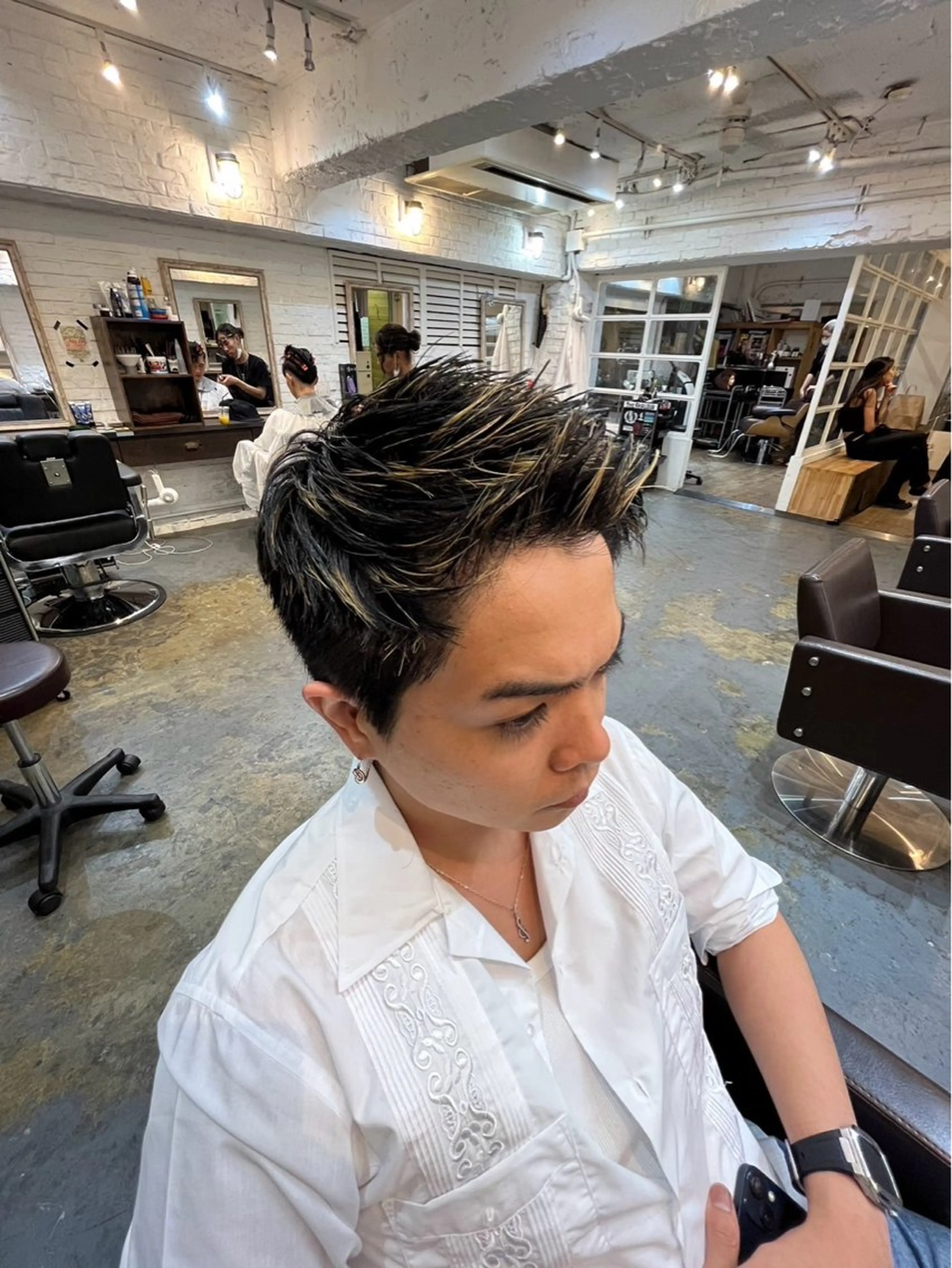 ショート カラー メンズ センターパート ダウンパーマ フェードカット メンズハイライト メンズパーマ カット ヘアカラー トリートメント 💈メンズ特化💈 TASUKUのヘアスタイル