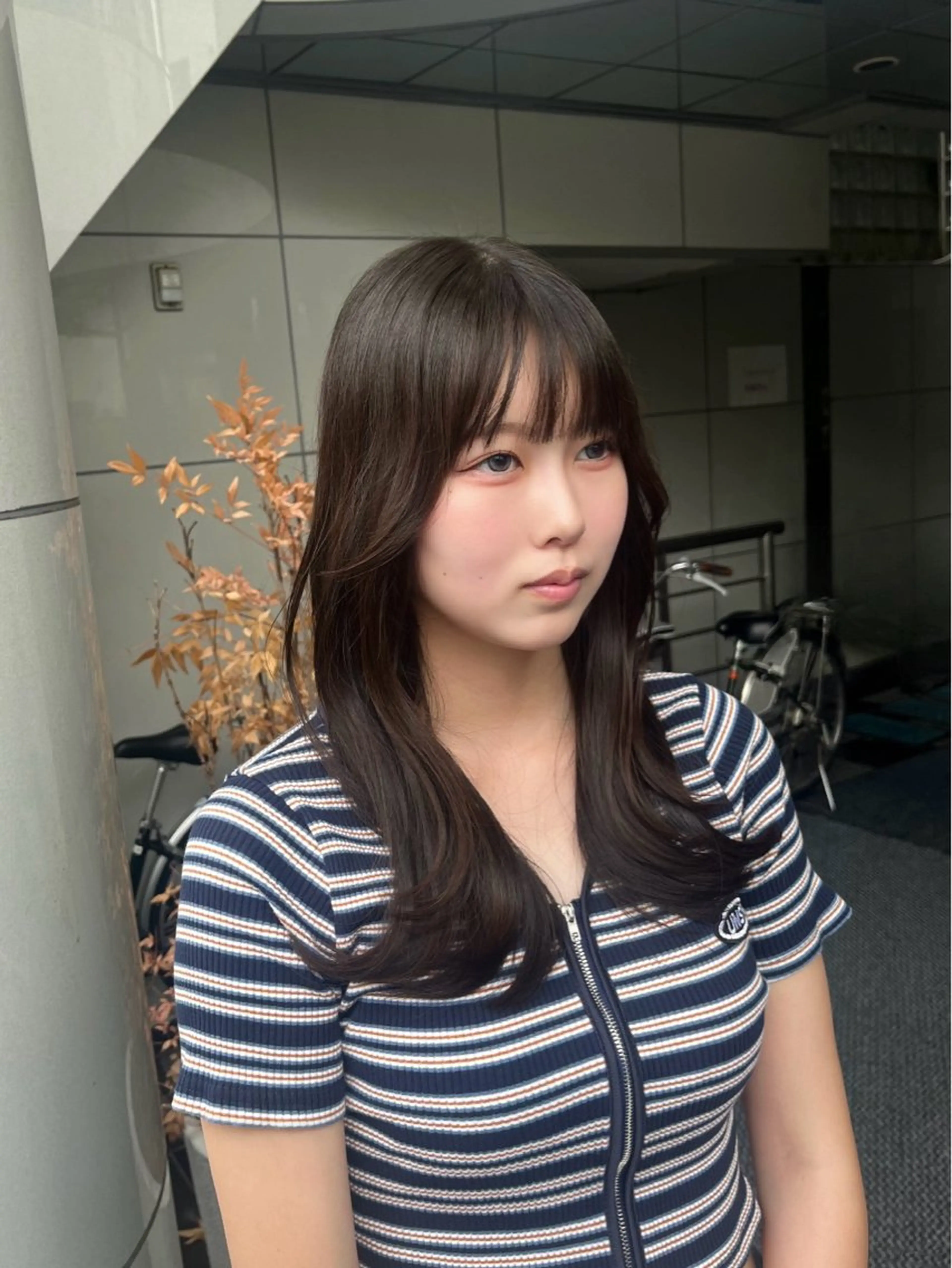 セミロング くびれヘア 韓国レイヤー ☁️🫧森ハリス誠一のヘアスタイル