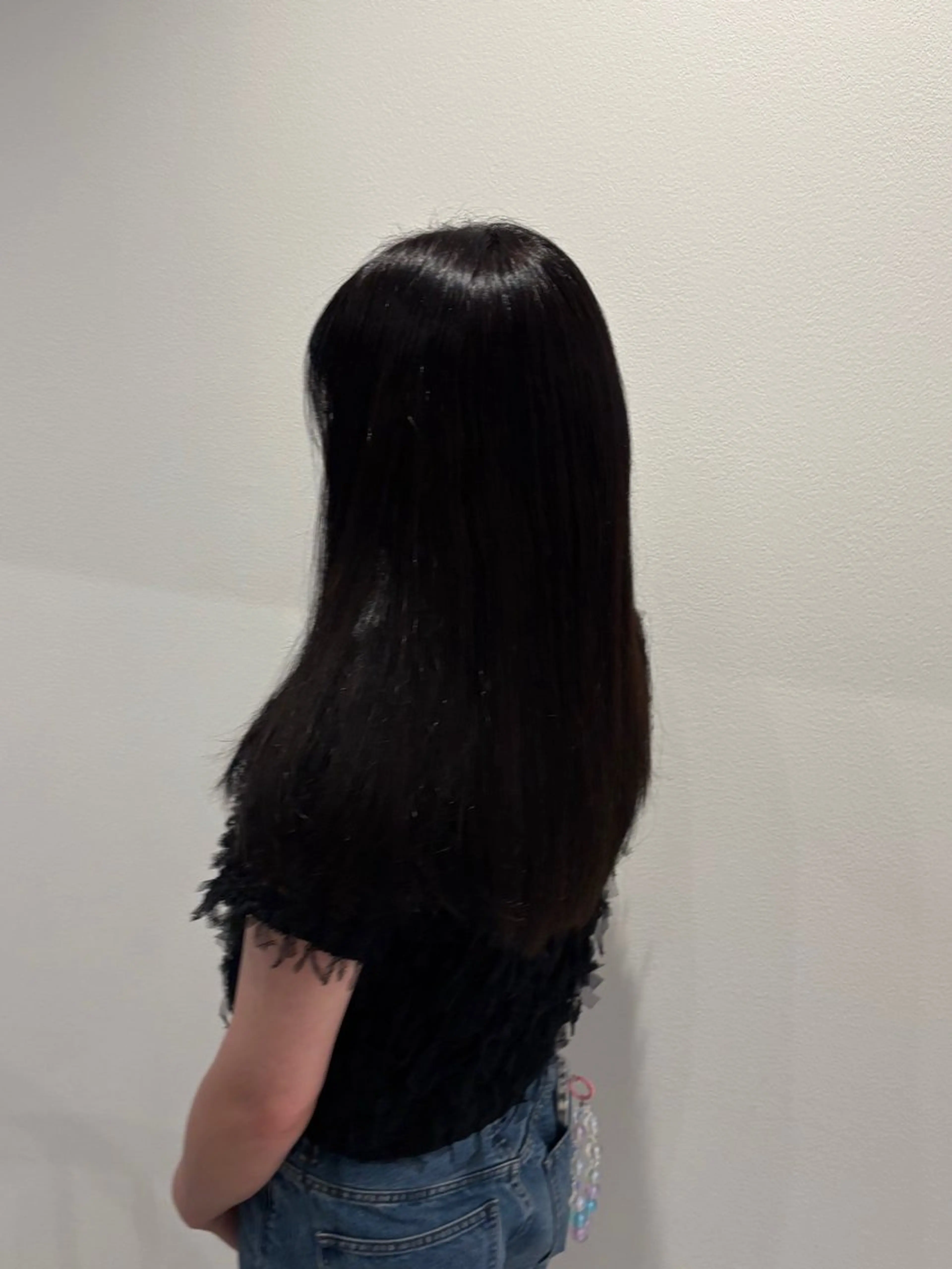 ロング 滑川 吏音のヘアスタイル