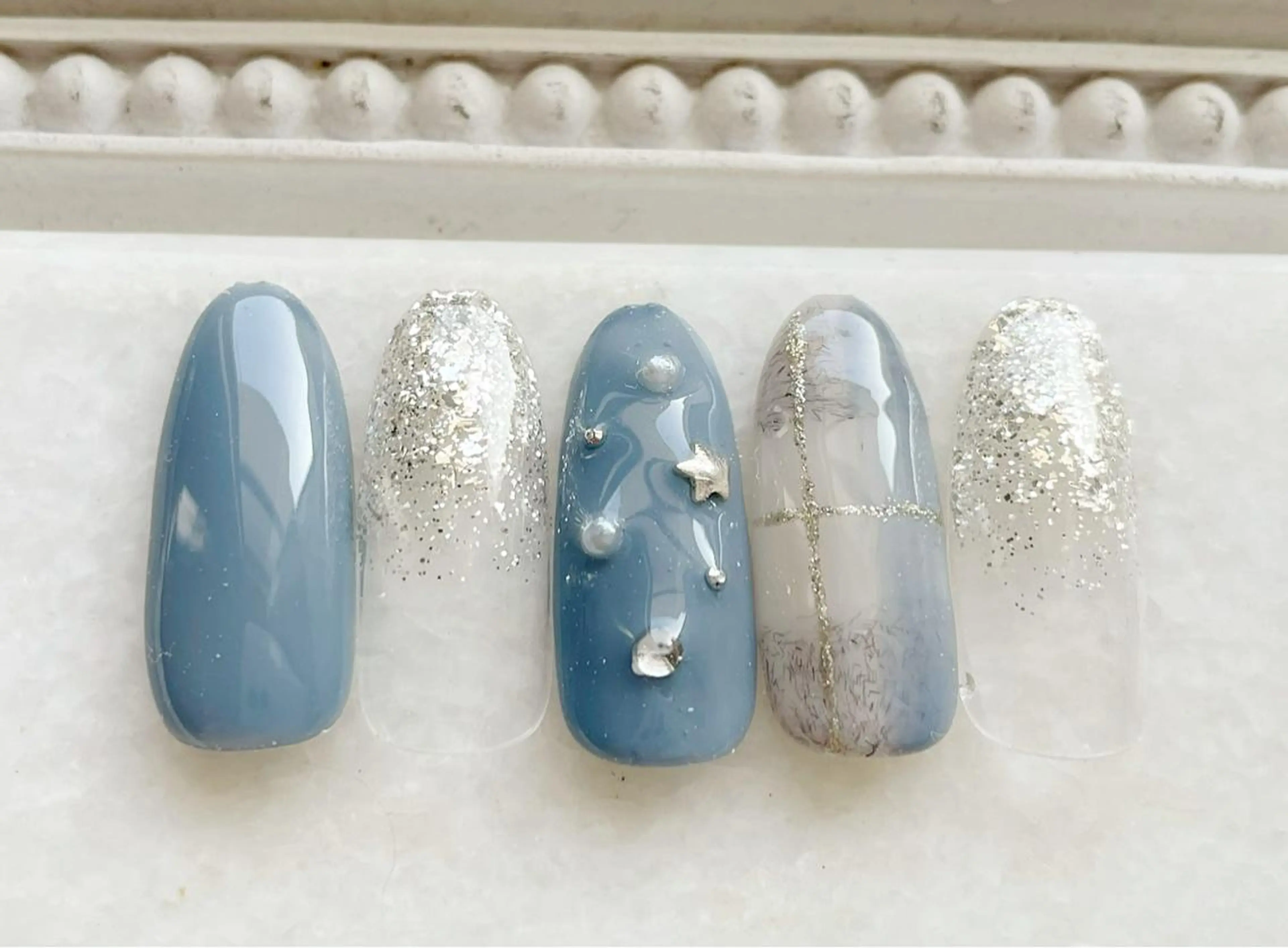 ネイル ジェルネイル パラジェル 冬ネイル ハンドネイル Satomi  のネイルデザイン