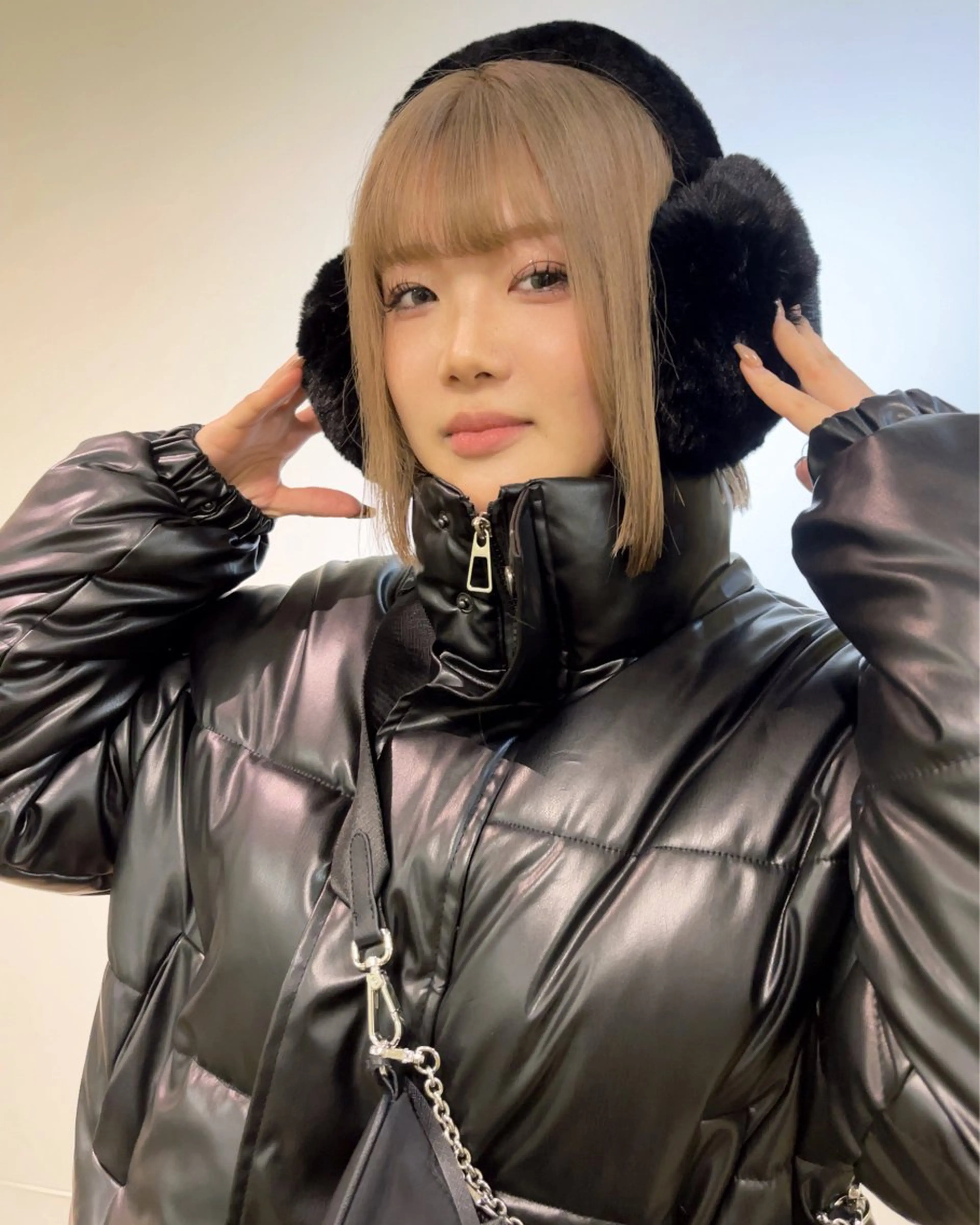 ショート カラー ヤナギウチ エリカのヘアスタイル