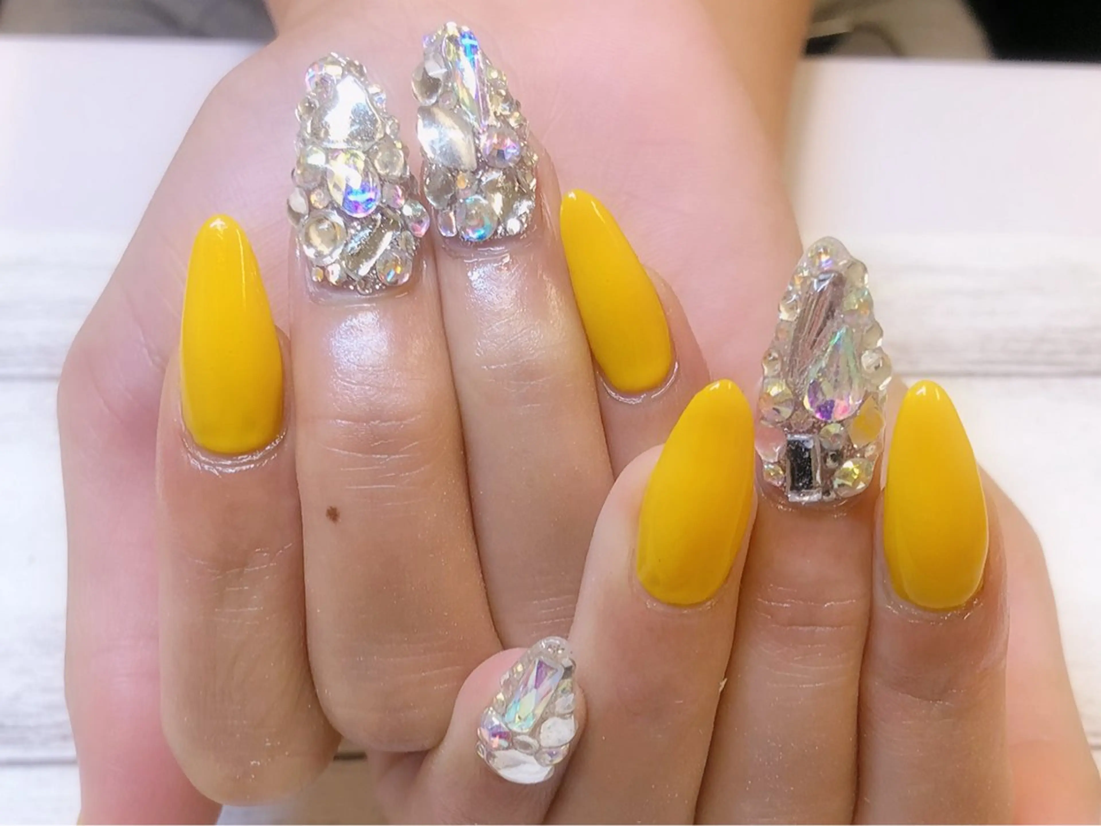 ネイル ハンドネイル Rグループ felizのネイルデザイン