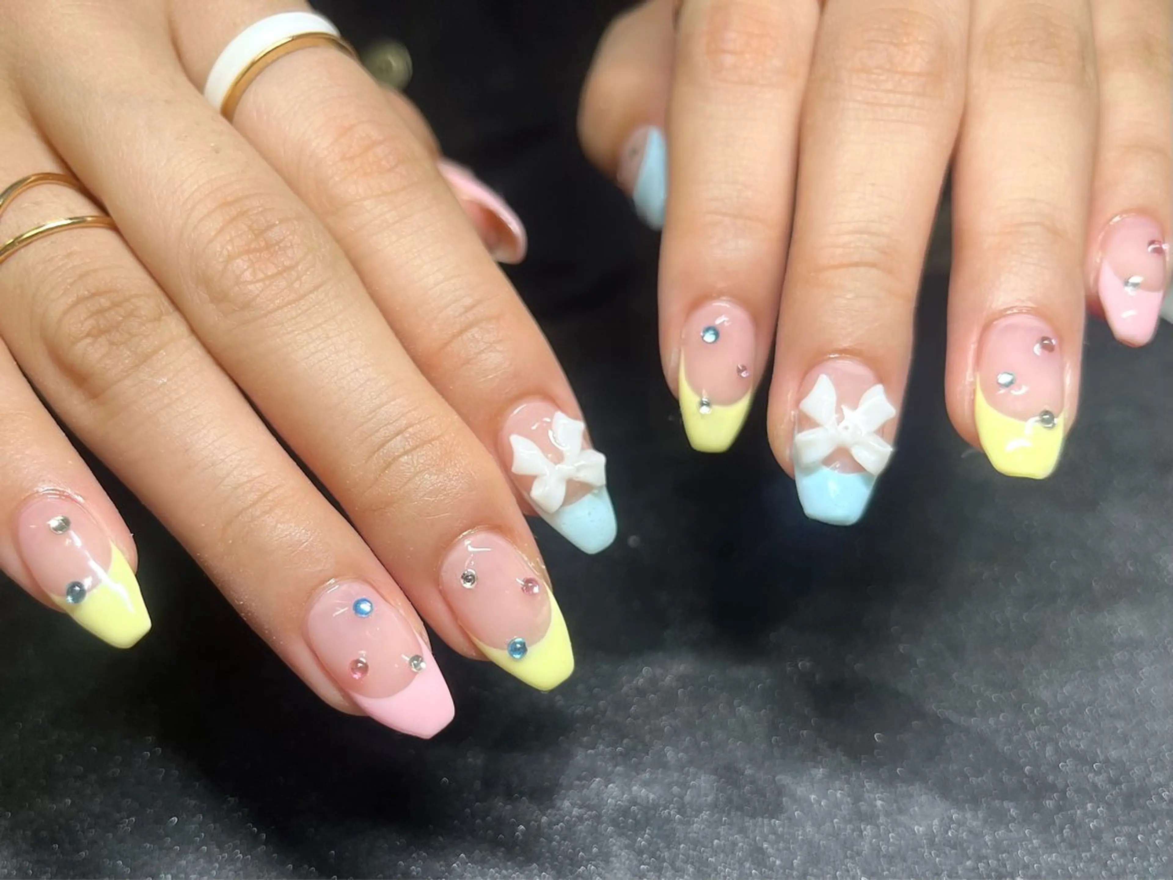 ネイル ハンドネイル Chika .のネイルデザイン