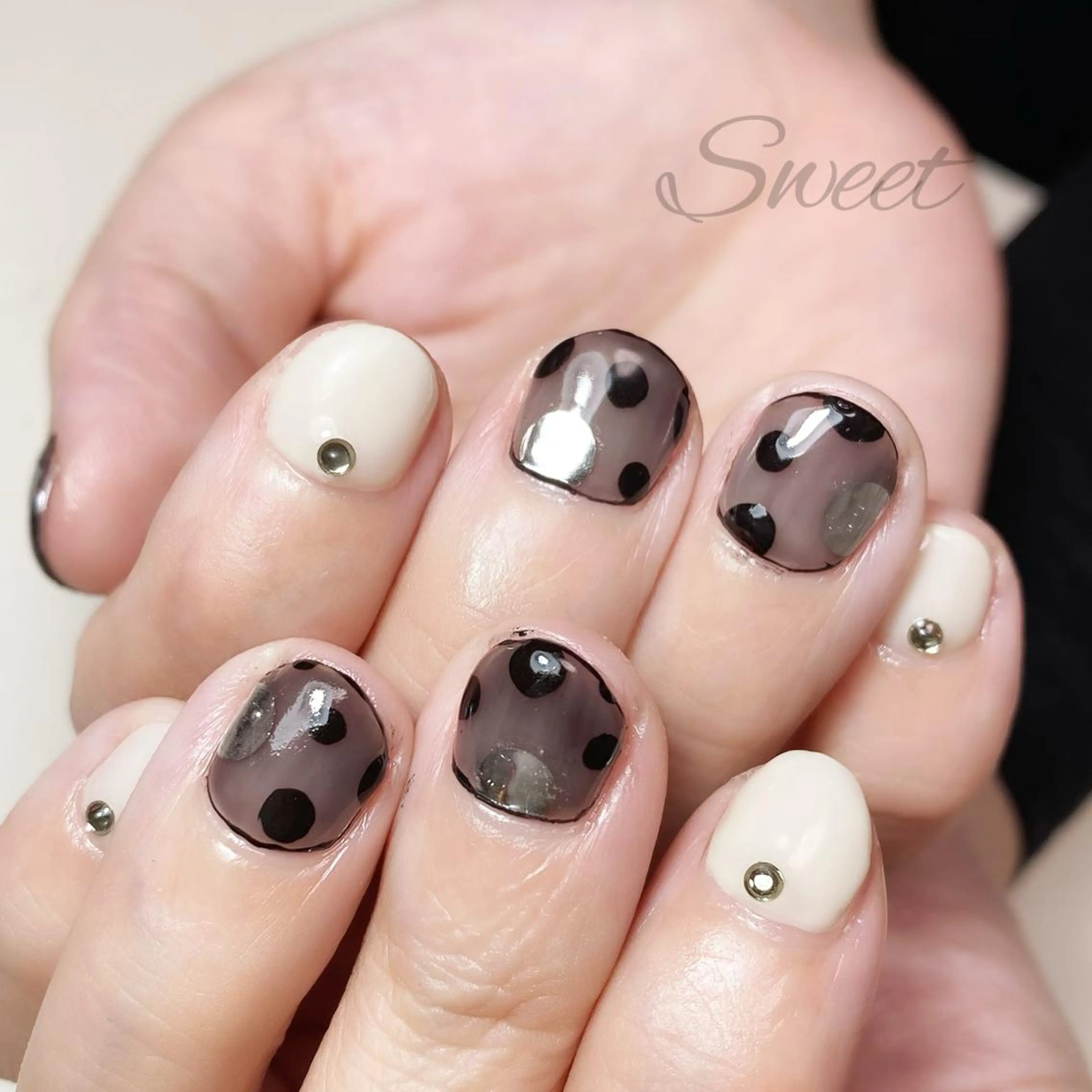 ネイル sweet 仲野陽子のネイルデザイン