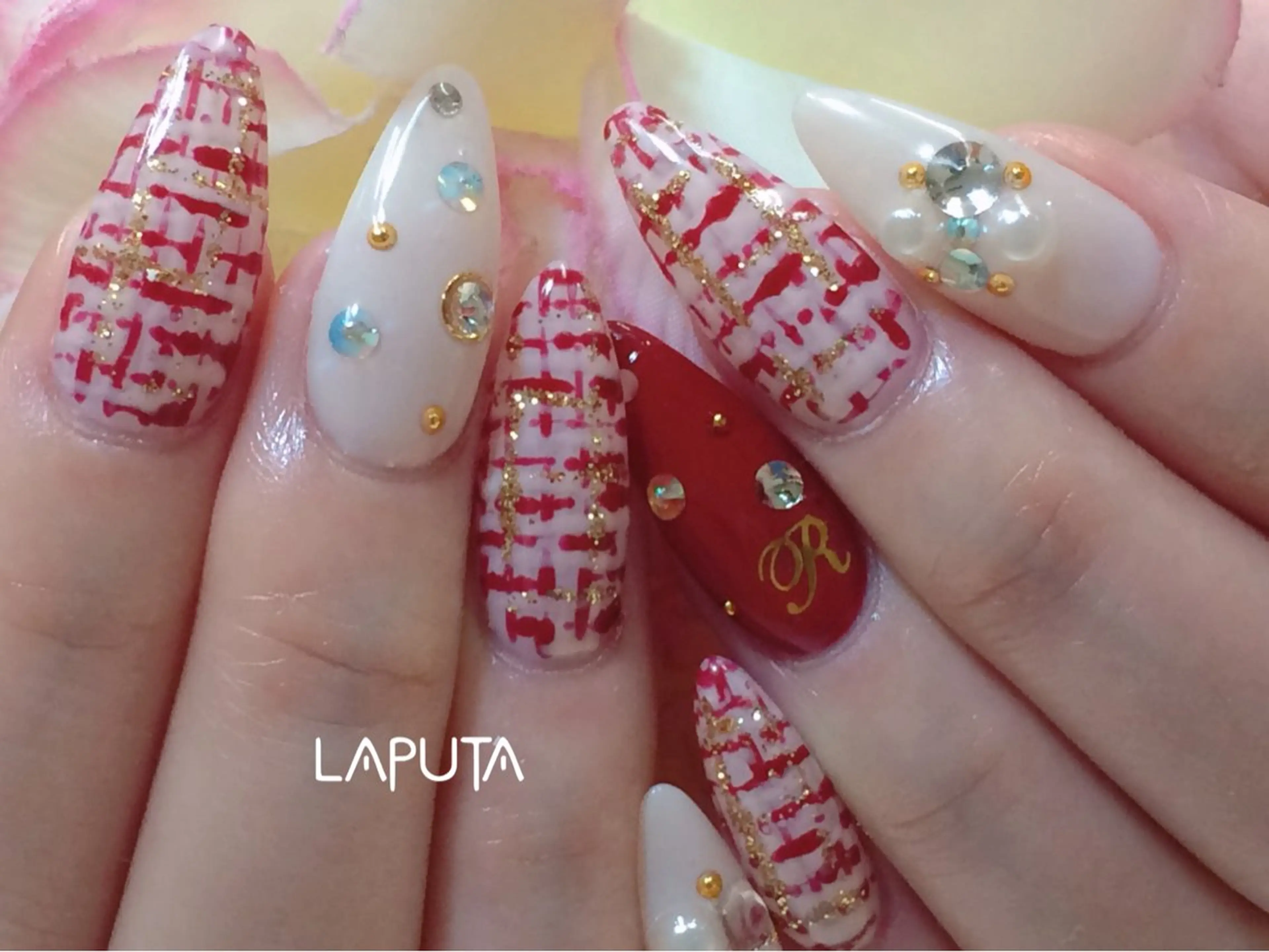 ネイル LAPUTA nailのネイルデザイン