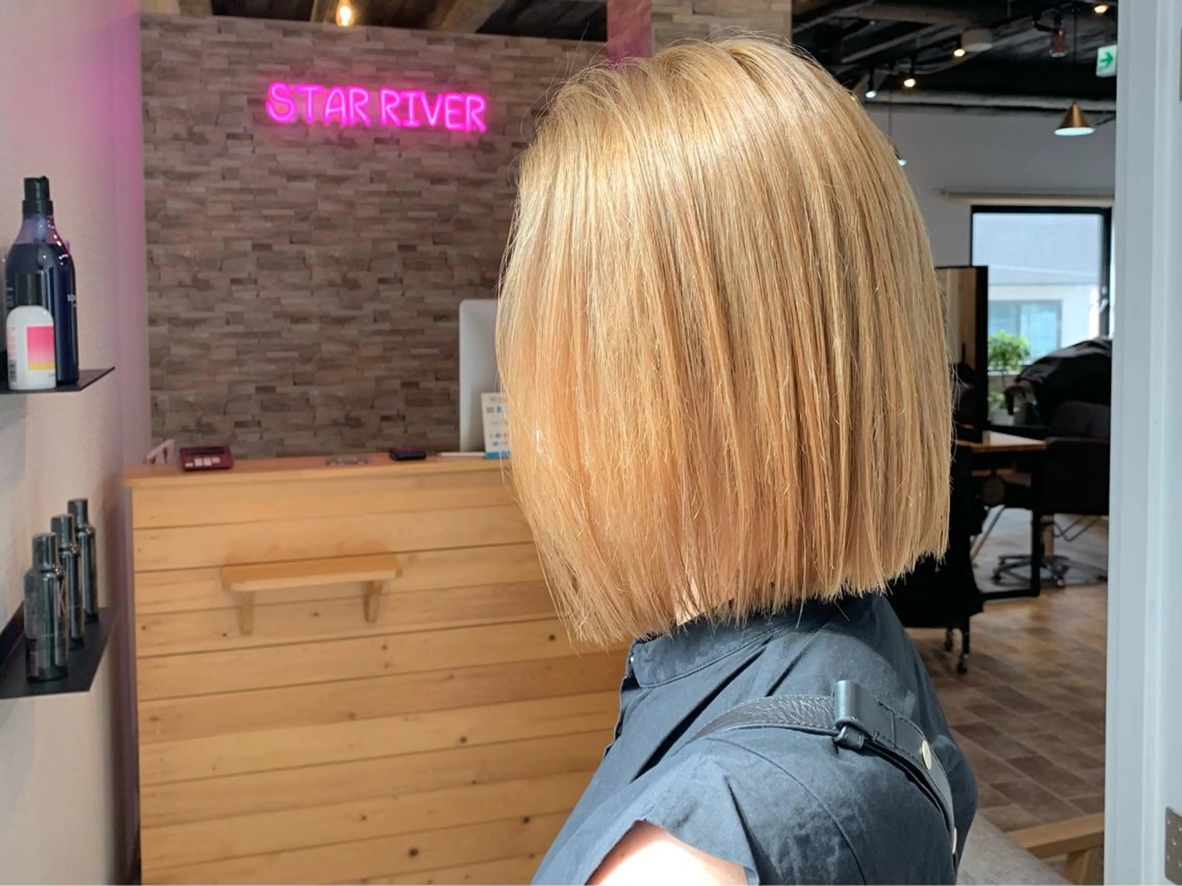 ミディアム 吉田 聡一のヘアスタイル
