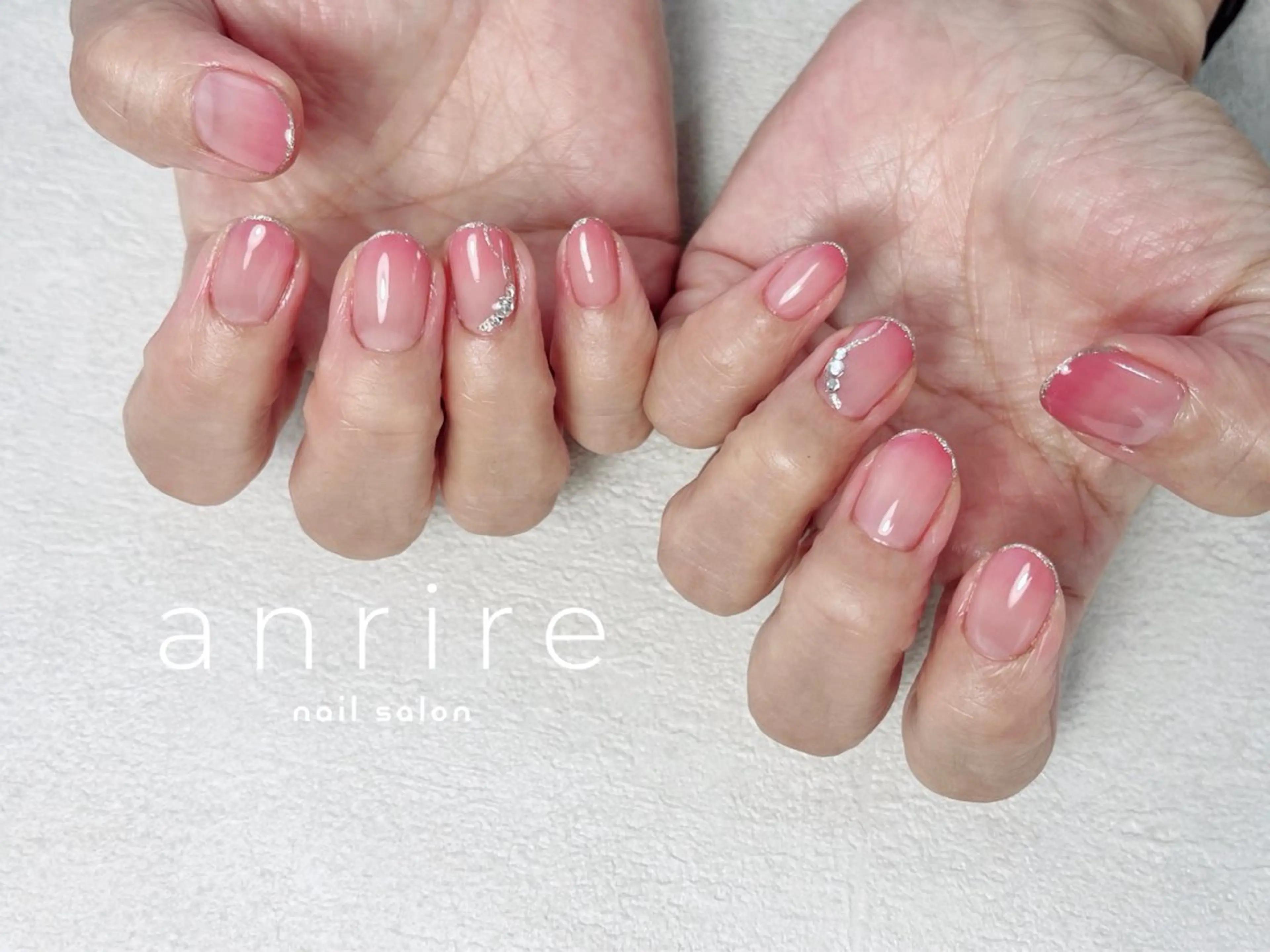 ネイル ジェルネイル グラデーション ラメ(グリッター) パラジェル ピンク ハンドネイル nailsalon anrireのネイルデザイン