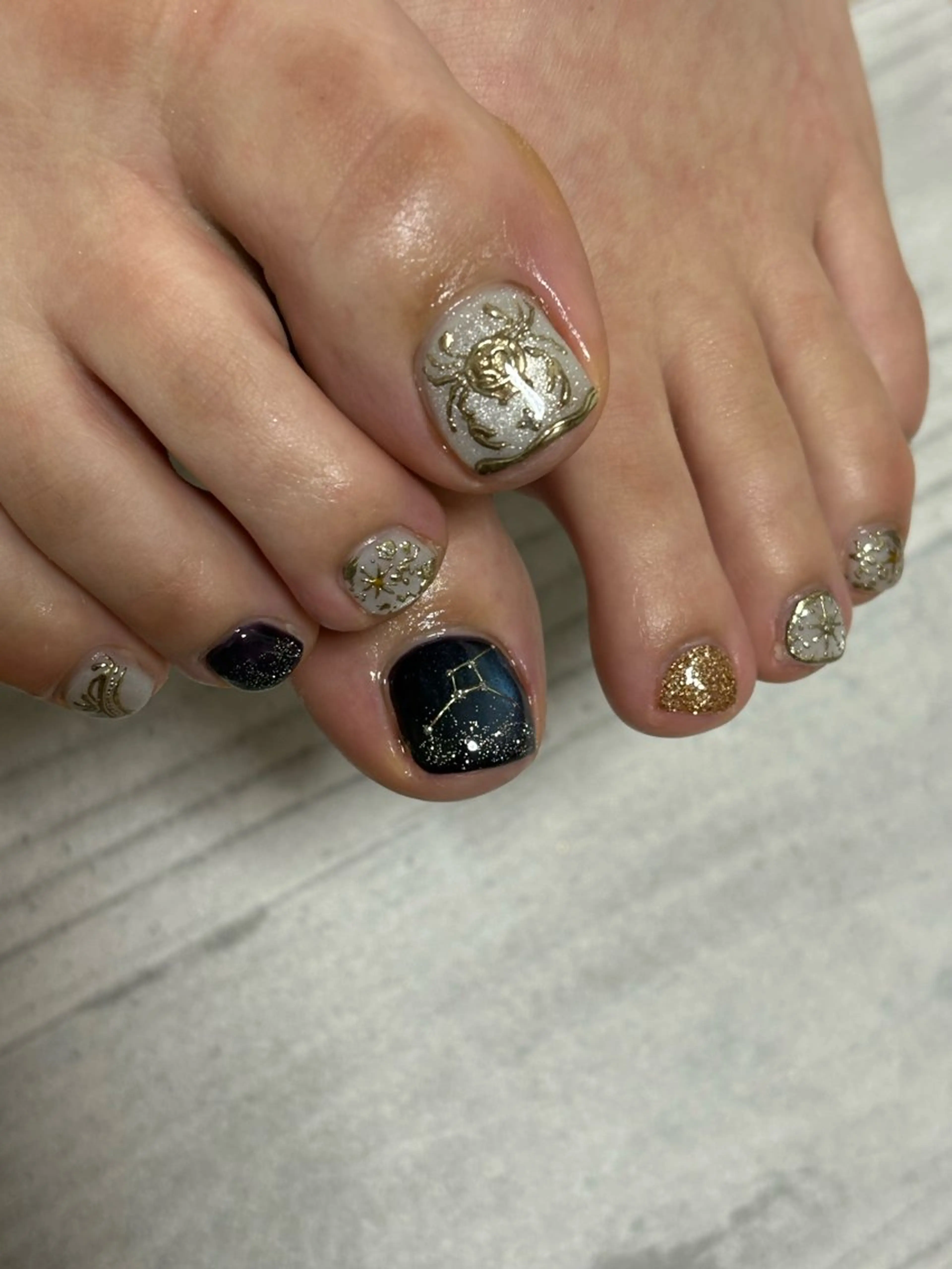 ネイル フットネイル FIORITURA Maikoのネイルデザイン