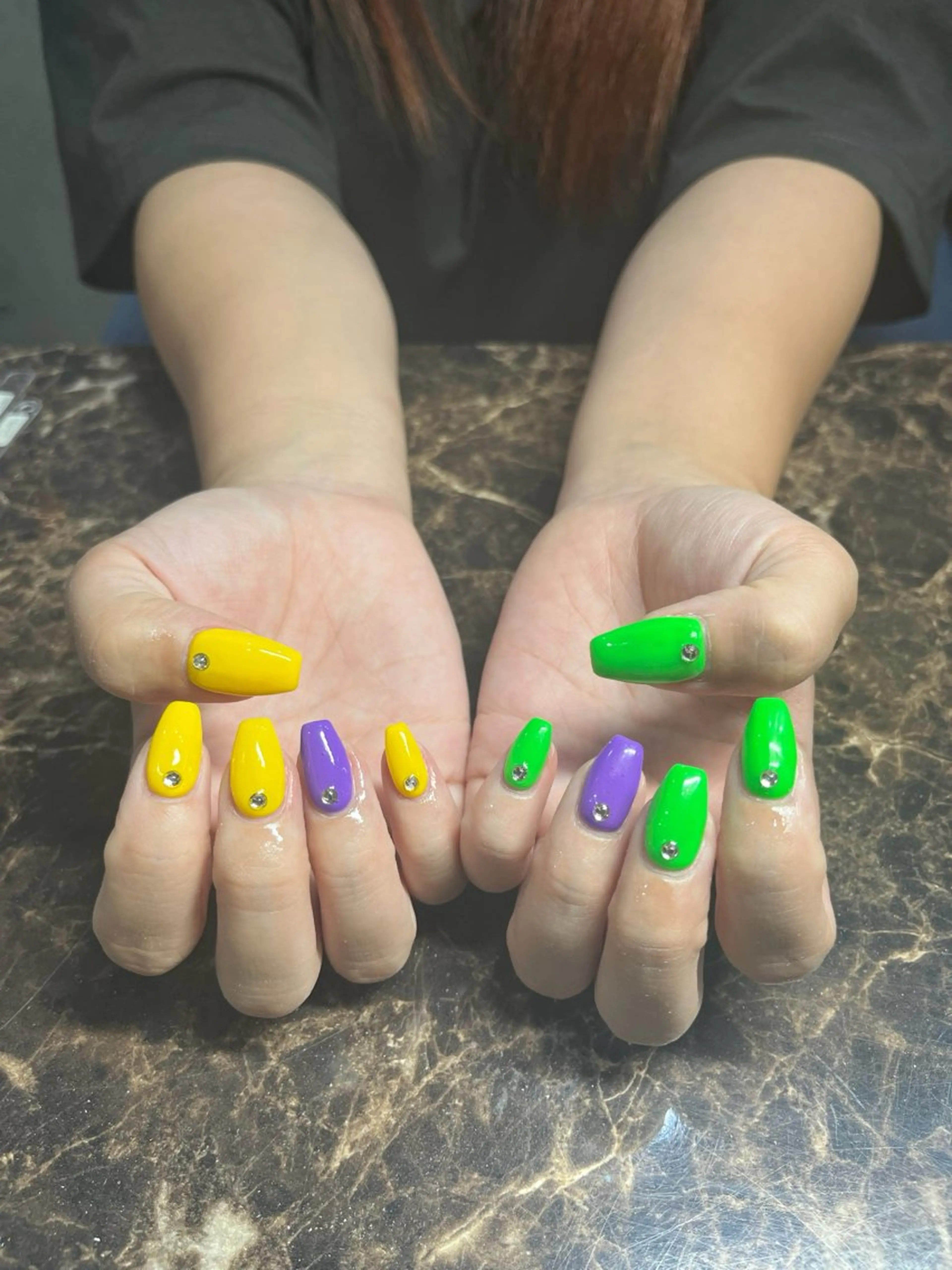 ネイル ハンドネイル IROHA nail Ami🐊🎀のネイルデザイン