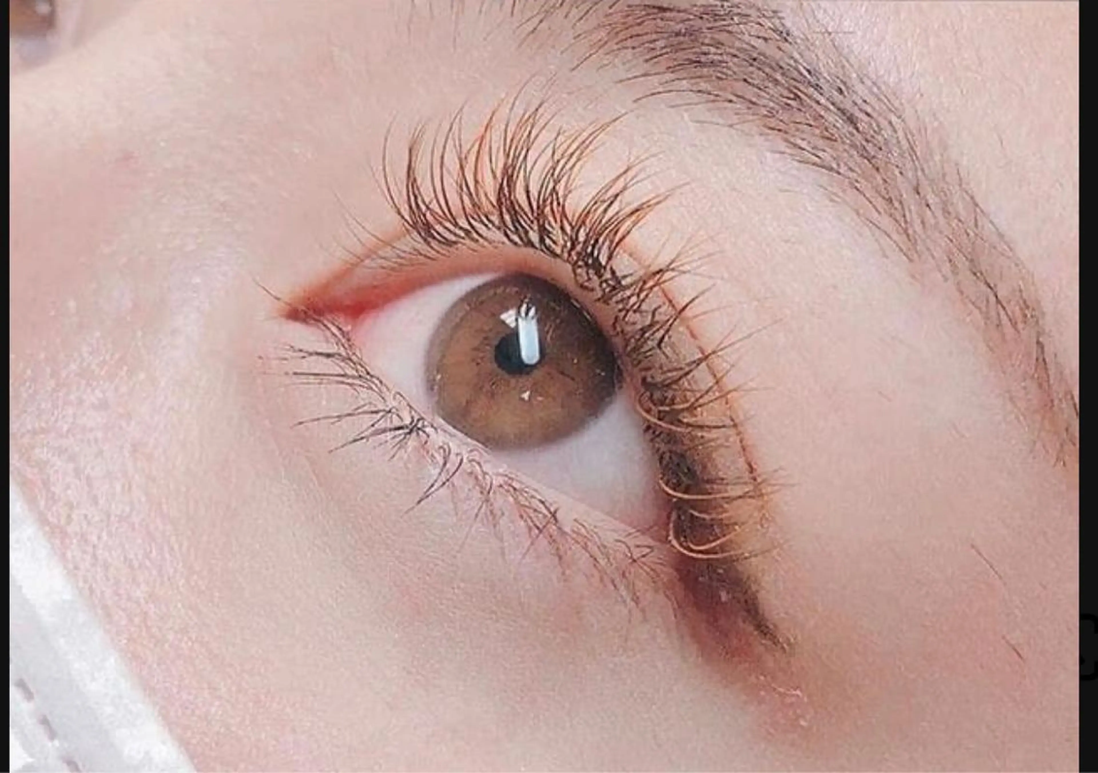 マツエク・マツパ カラーマツエク 石川 江梨香のエステ・リラクイメージ